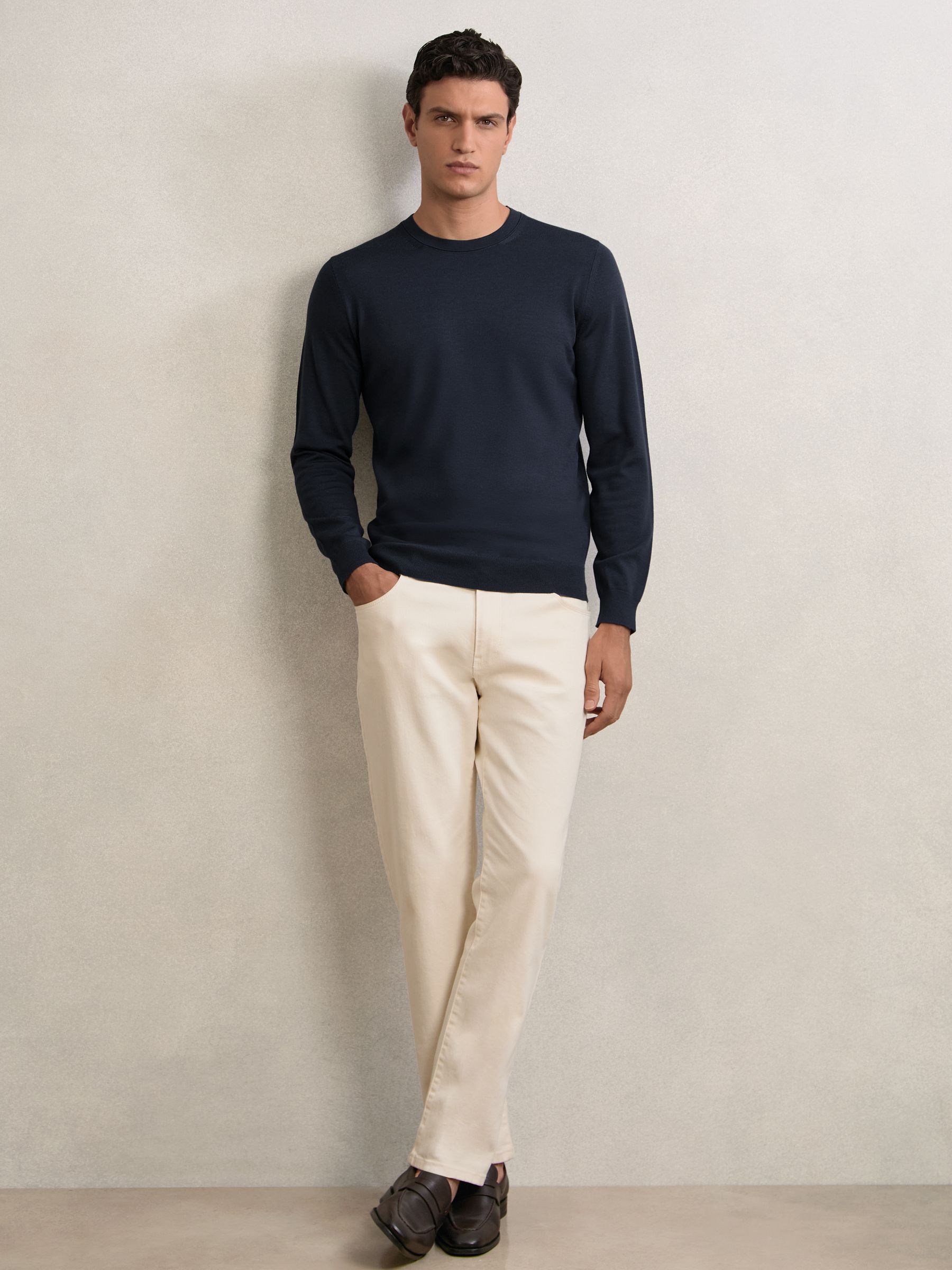 Merino Wool Crew Neck Jumper in Midnight Navy - Image 3 of 6