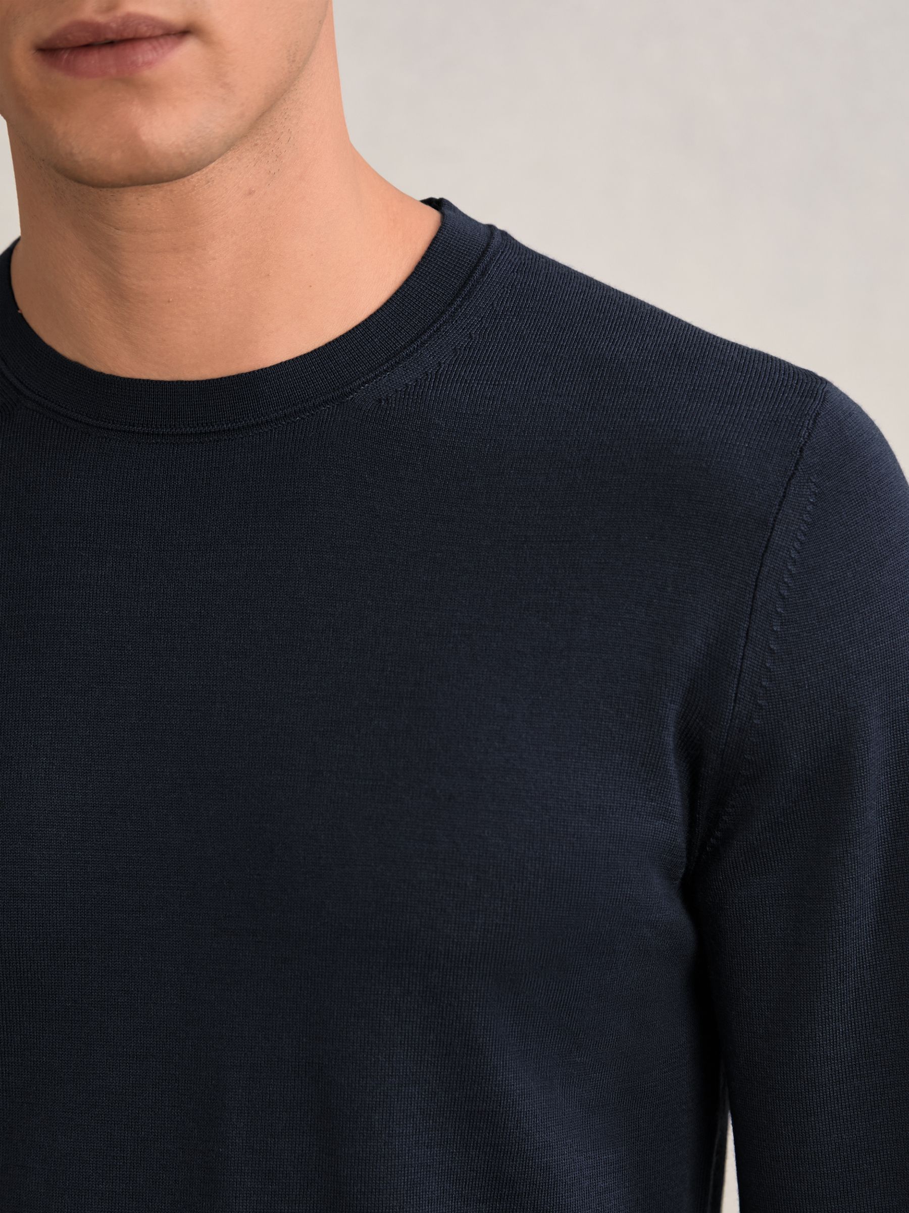 Merino Wool Crew Neck Jumper in Midnight Navy - Image 4 of 6