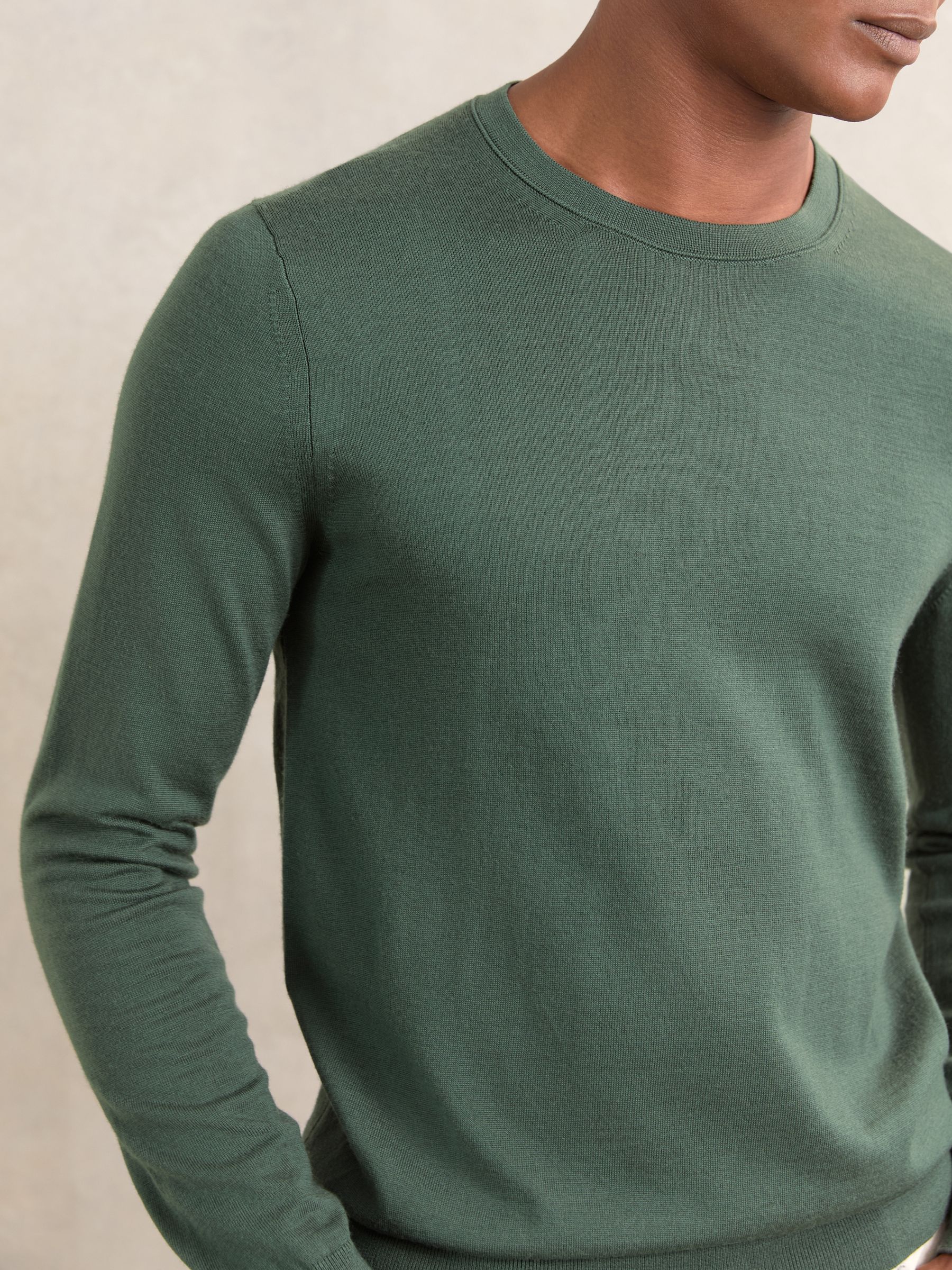 Merino-Wool Crew-Neck Jumper in Kale Green - Image 3 of 7