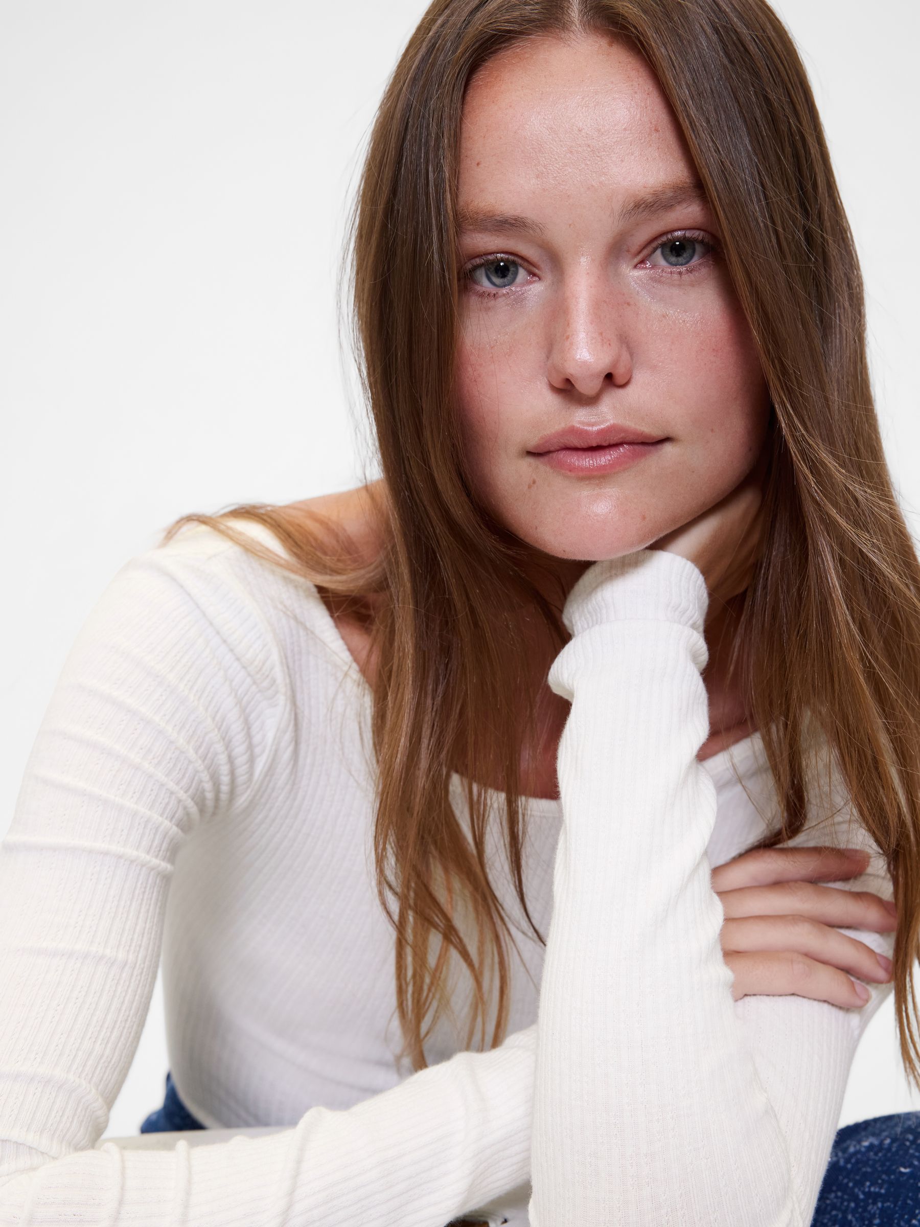 White Pointelle Long Sleeve Poplin Bodysuit - Image 4 of 6