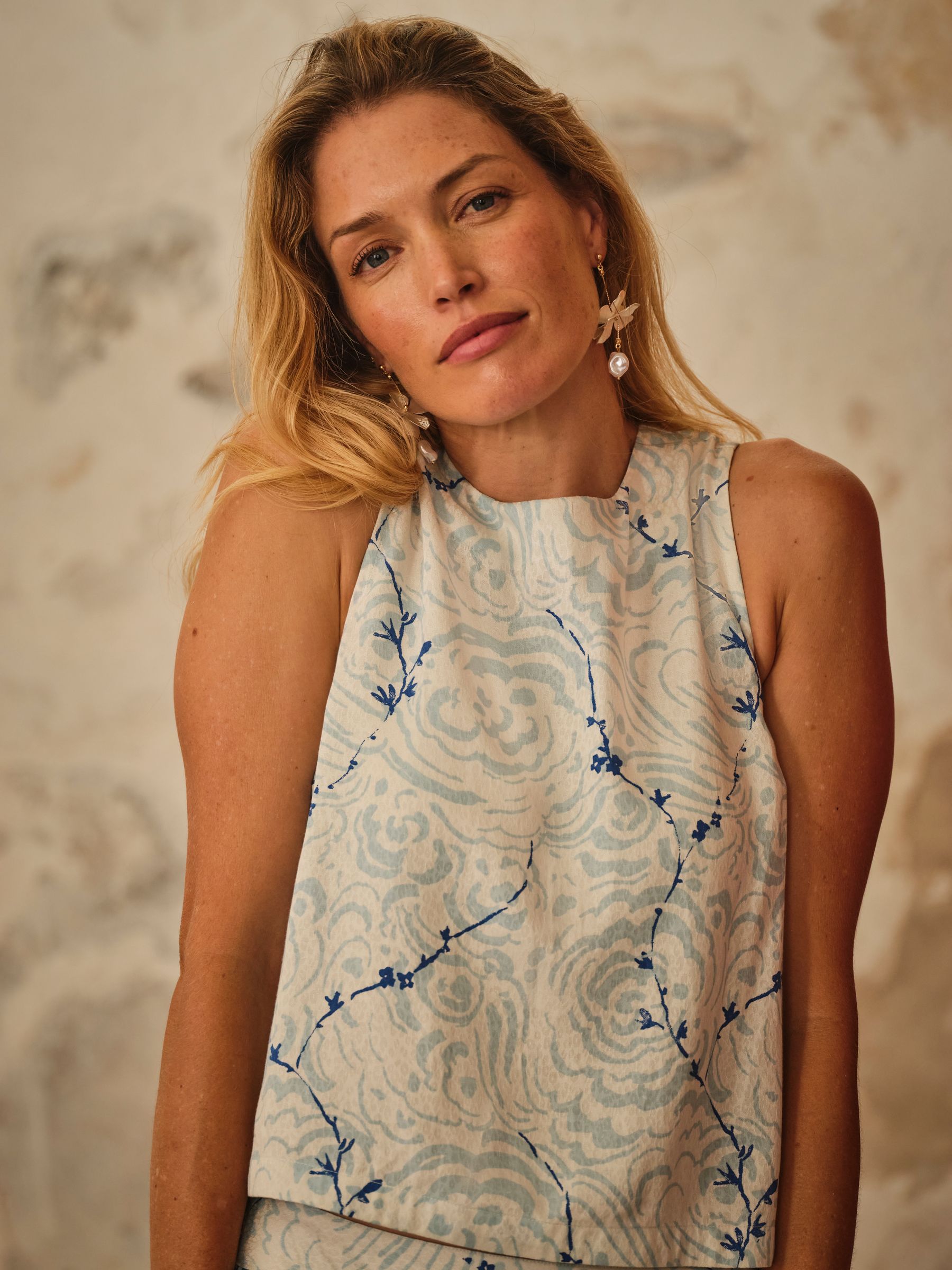 V&A | FatFace Ivory Archive Petals Hallie Shell Top - Image 1 of 7
