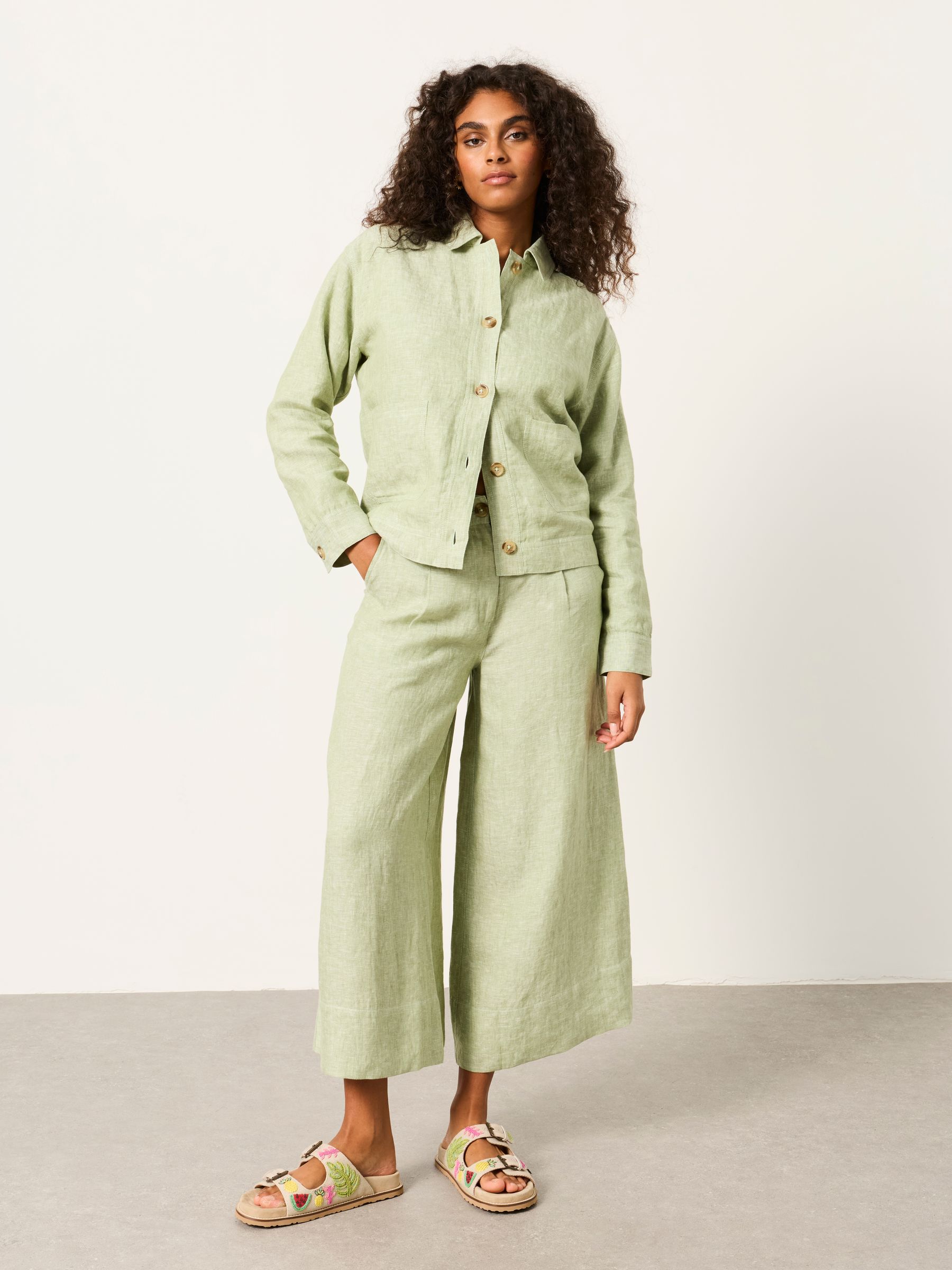 Darcy Green Regular Linen Jacket | FatFace USA