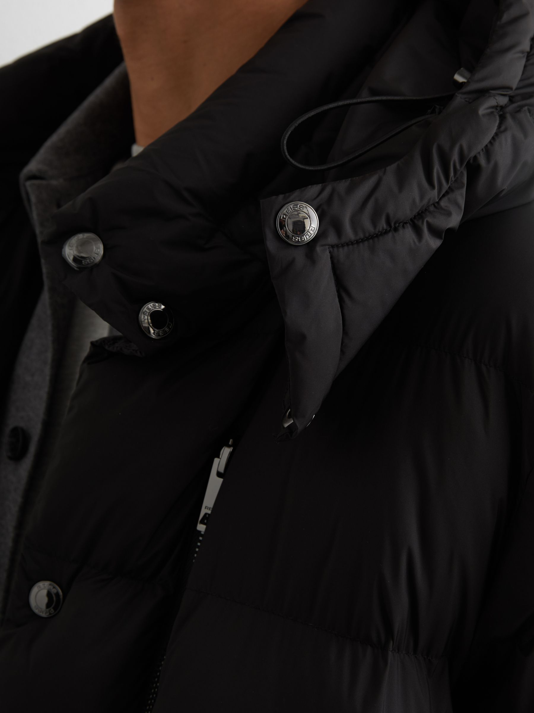 Coat in Black - Image 4 of 6