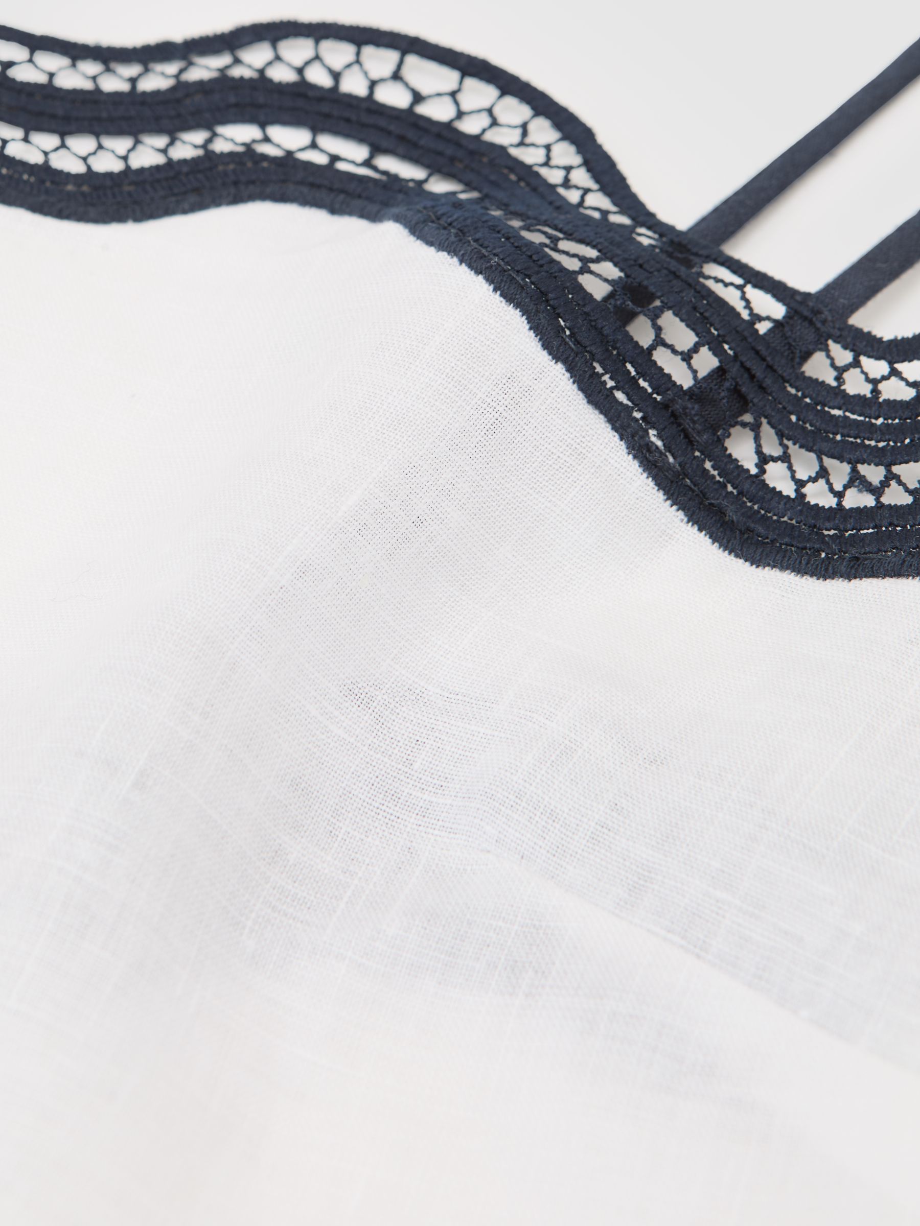 Linen Scallop-Trim Cami Top in Ivory/Navy - image 5