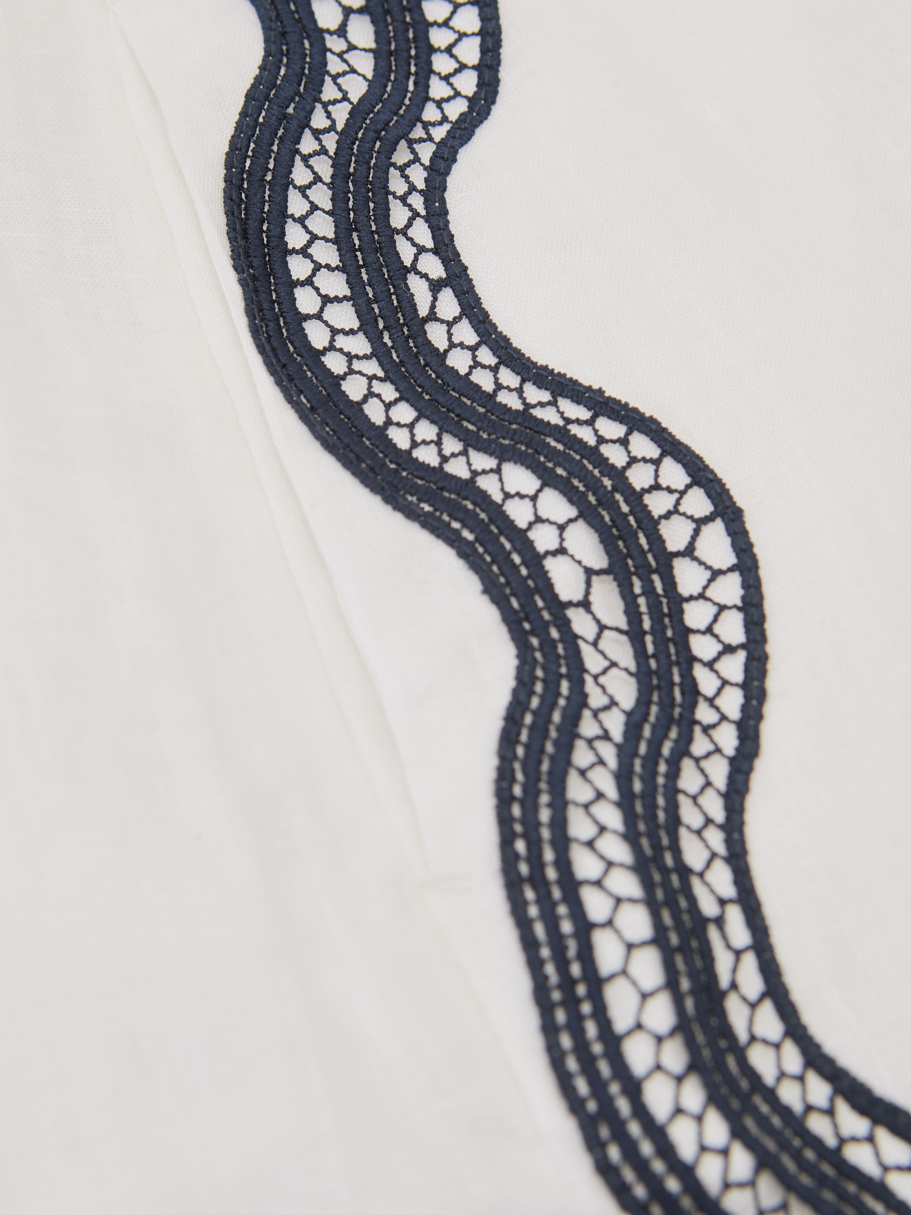 Linen Scallop-Trim Shorts in Ivory/Navy - Image 6 of 6