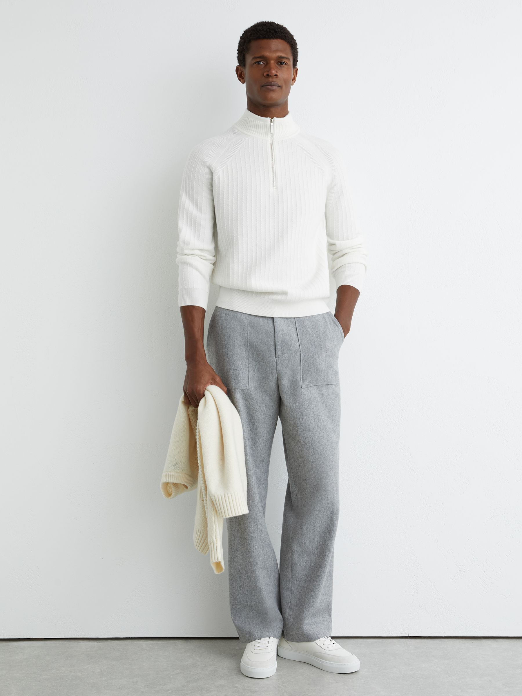 Jumper in White - Image 3 of 6