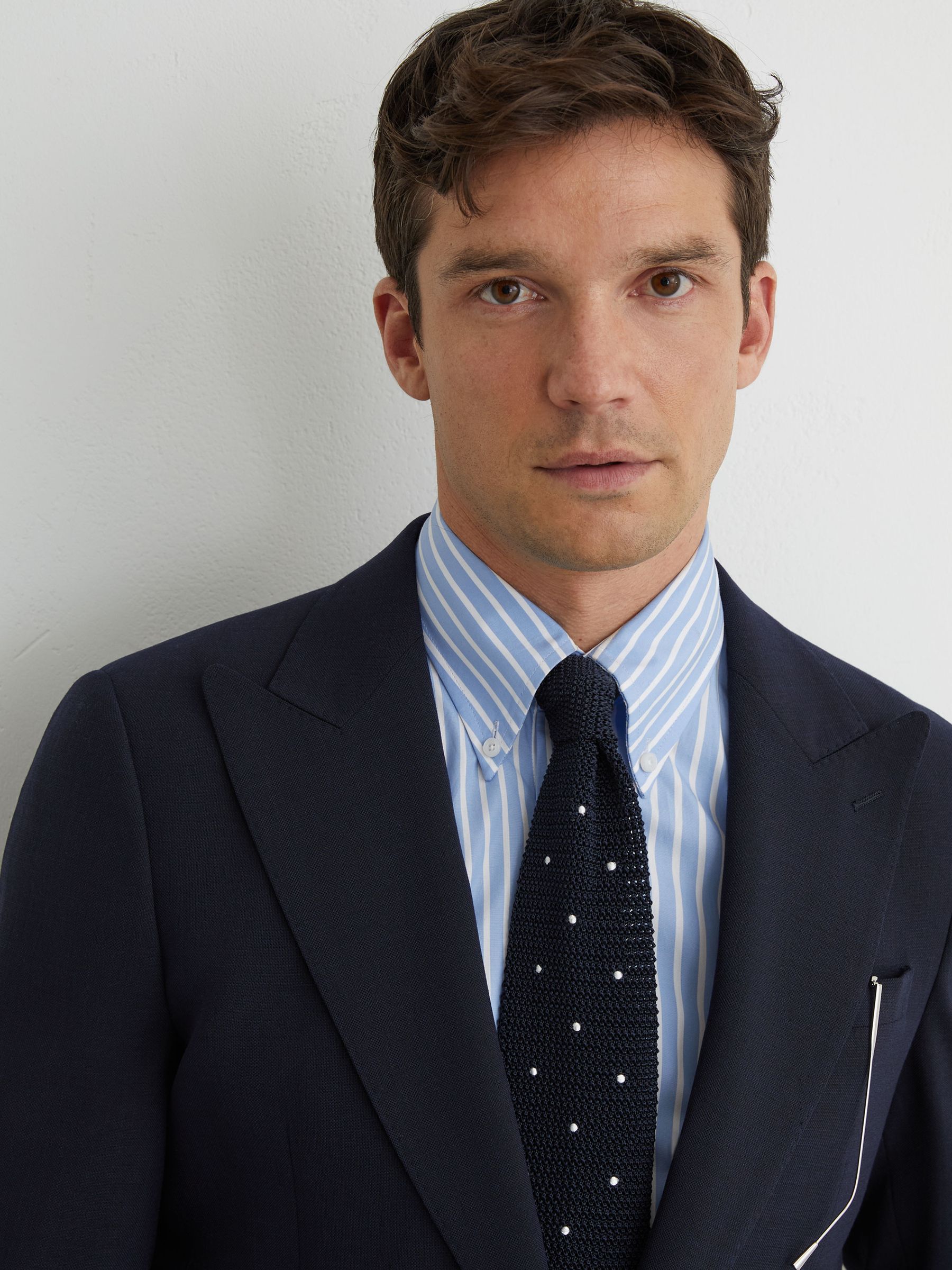 Tailored Fit Single-Breasted Textured Suit Blazer With Wool in Navy - image 5