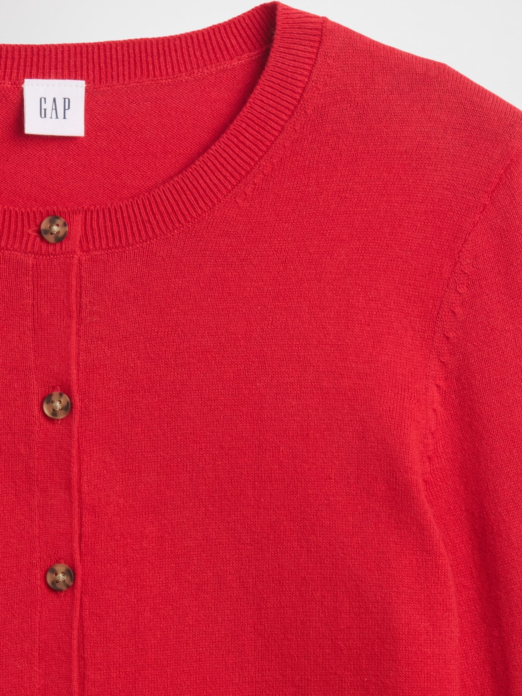 Red Crew Neck Cardigan - Image 5 of 5 Red Crew Neck Cardigan - Image 5 of 5