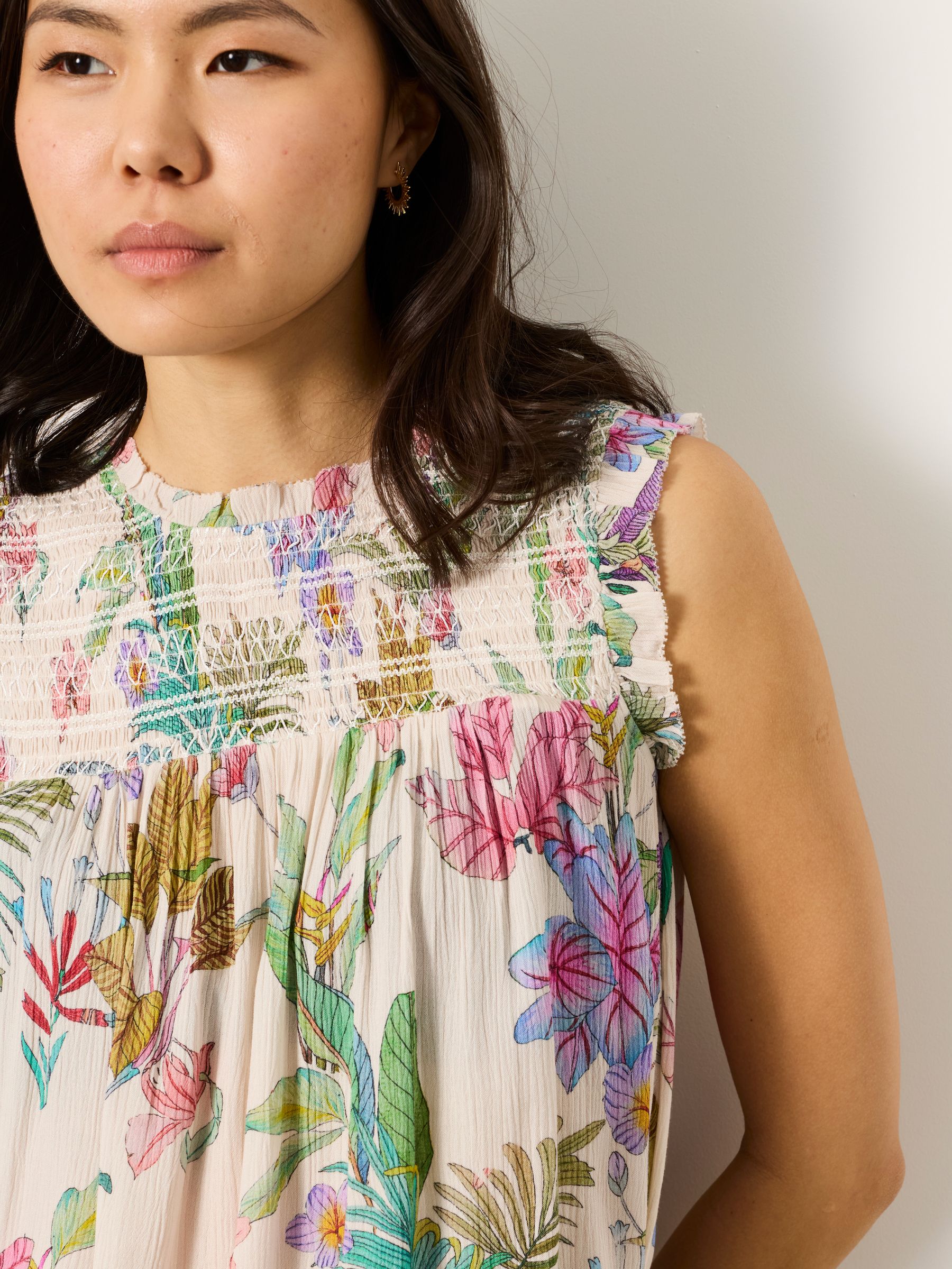 Elle Ivory Tropical Regular Blouse - Image 5 of 6