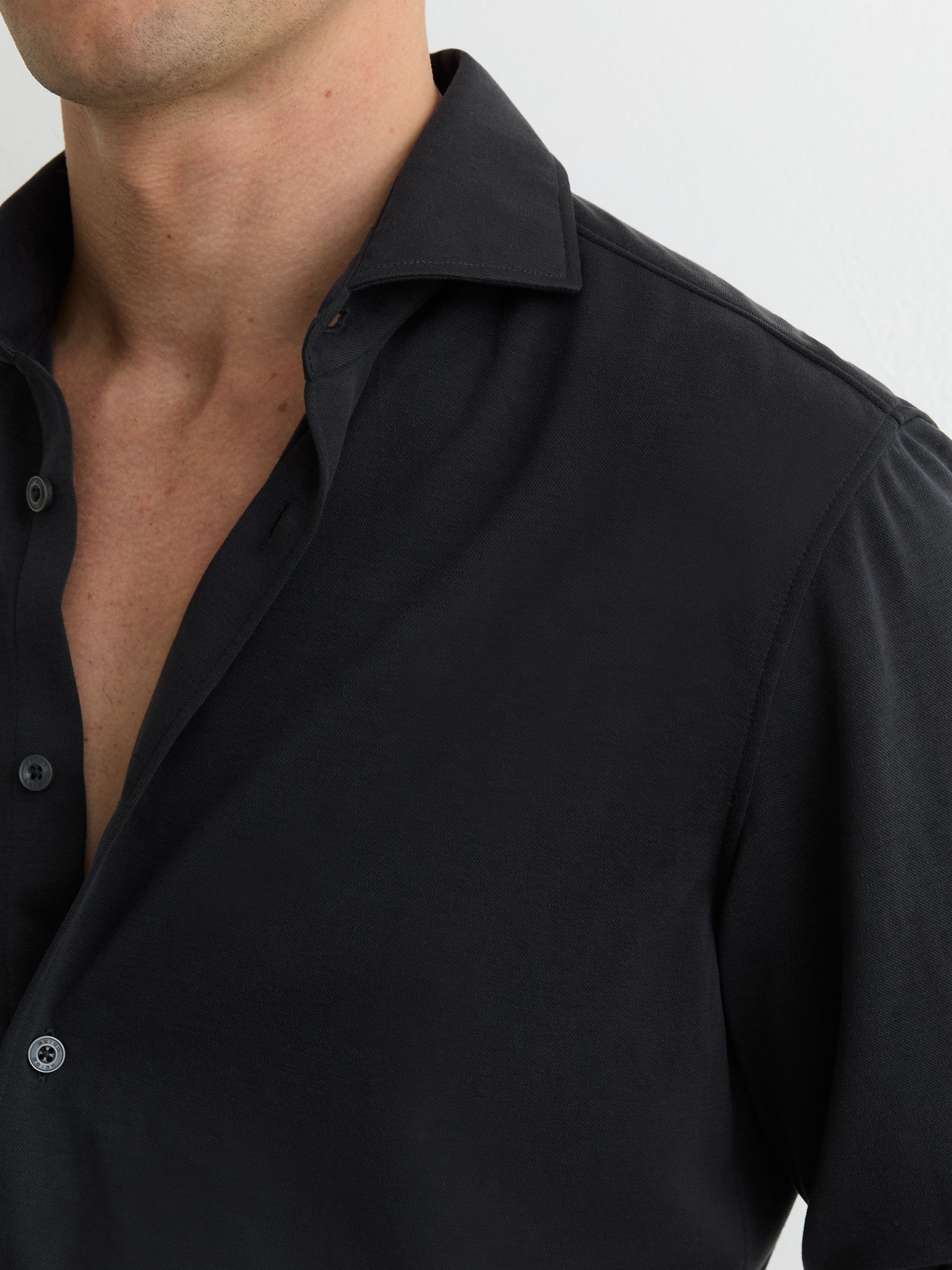 Stretch-Modal Cutaway-Collar Shirt Regular-Fit in Washed Black - image 5
