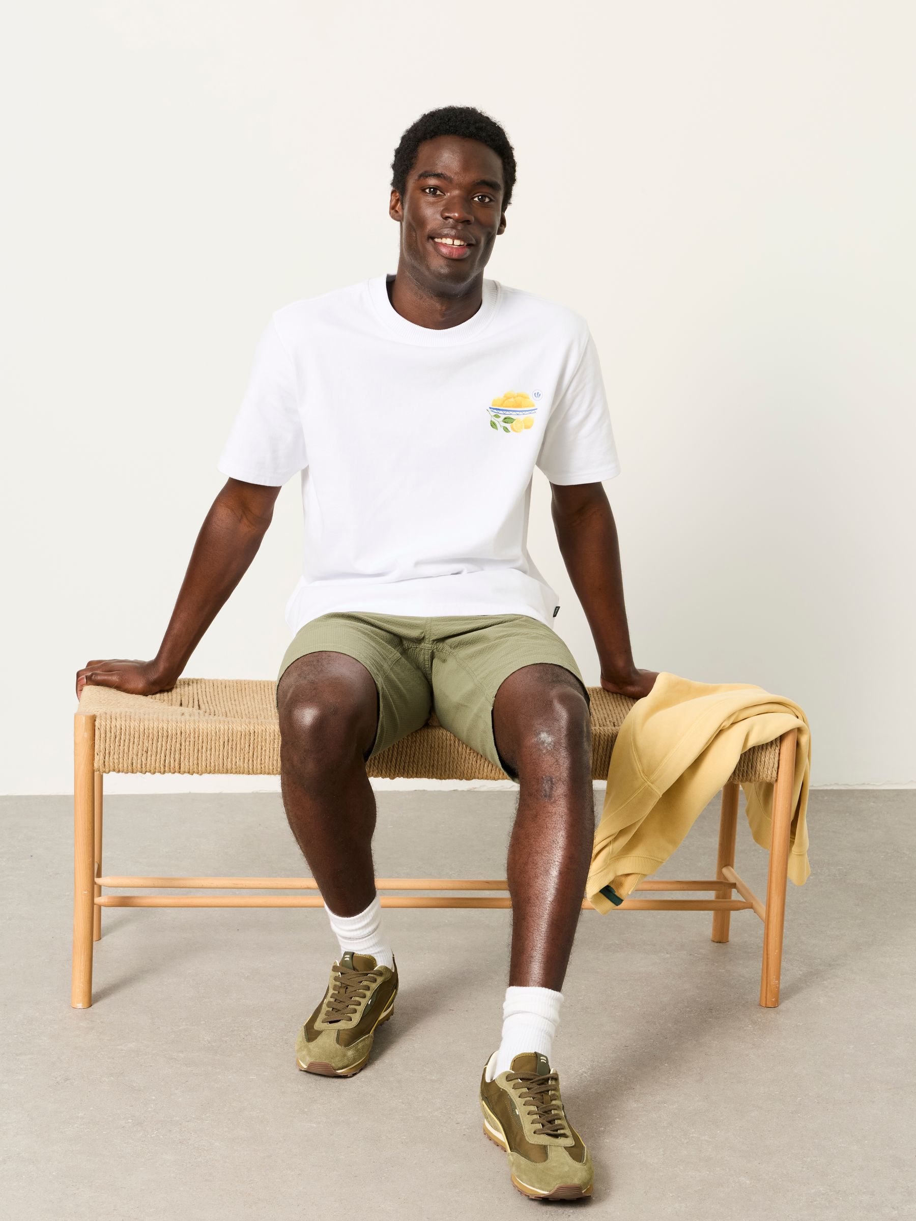 White Squeeze The Day Relaxed Graphic Tshirt - Image 4 of 7