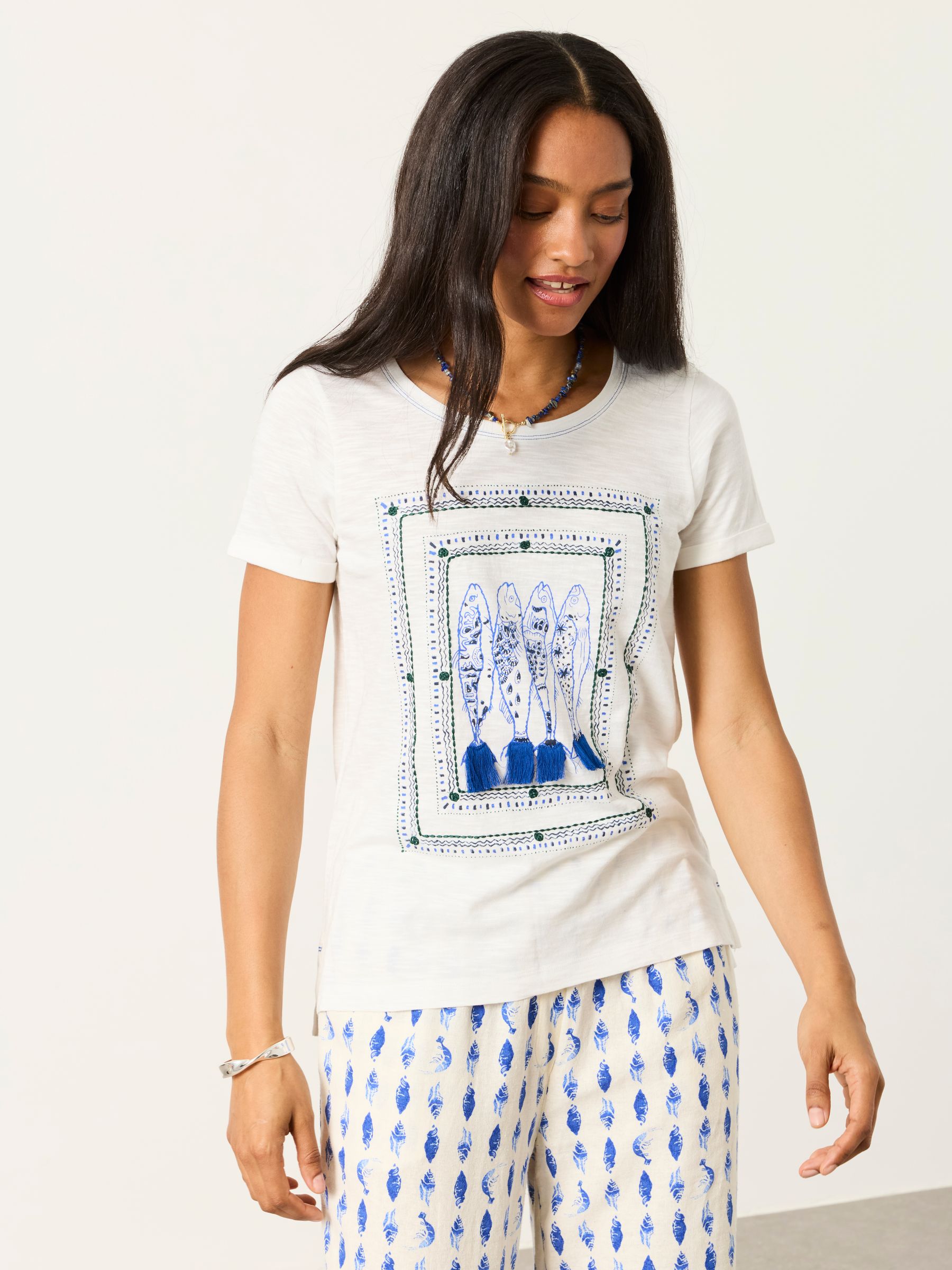 Natalie Ivory Sardines Graphic T Shirt - Image 2 of 7 Natalie Ivory Sardines Graphic T Shirt - Image 2 of 7