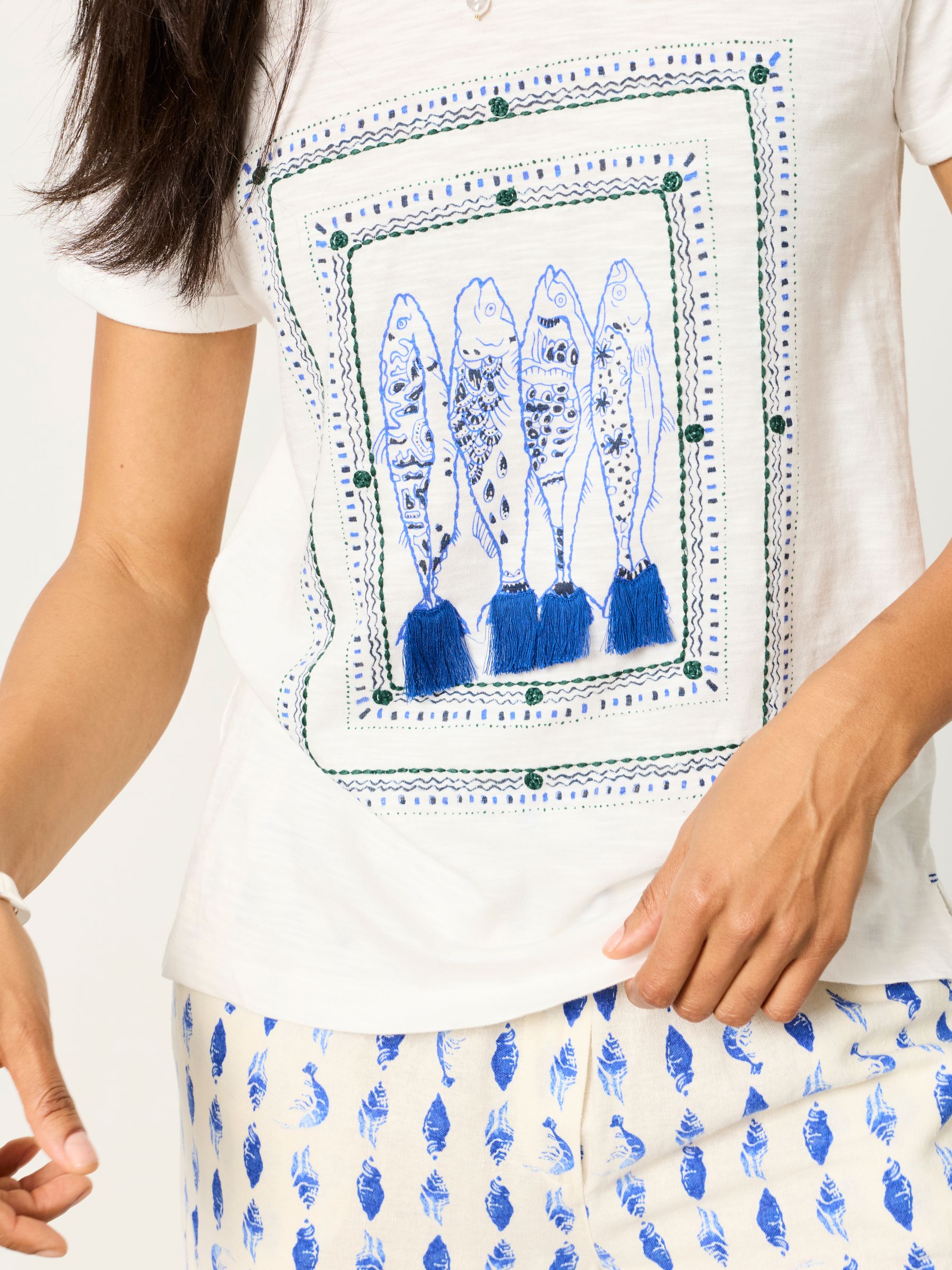 Natalie Ivory Sardines Graphic T Shirt - Image 4 of 7