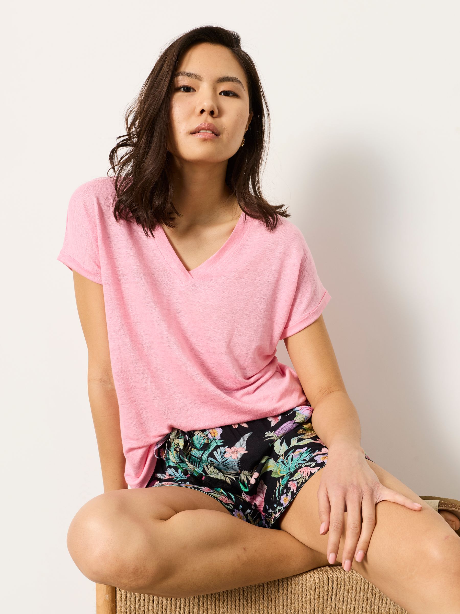 Lauren Pink Linen V Neck T Shirt - Image 4 of 5