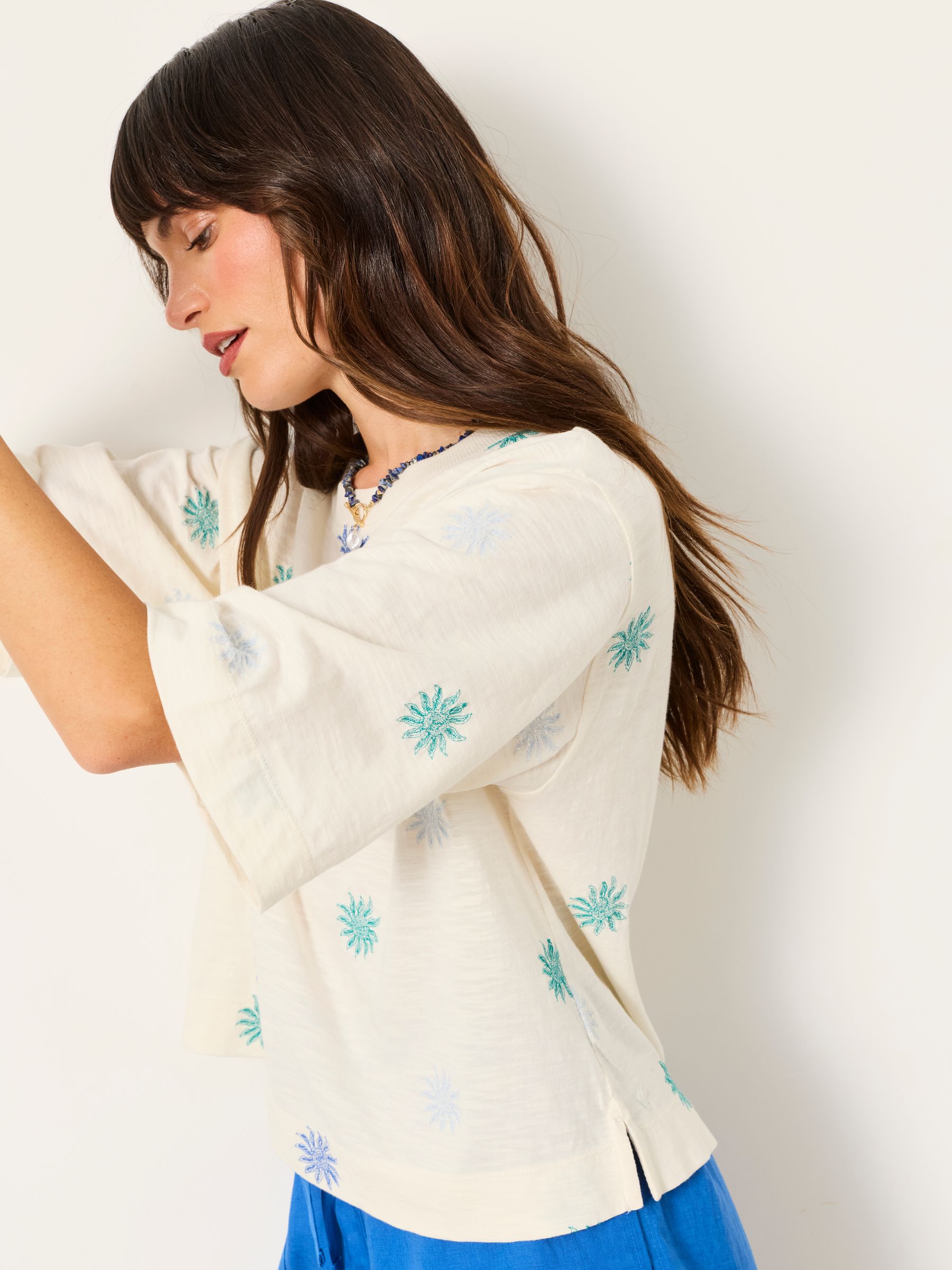 Kate Ivory Sun Embroidered T Shirt - Image 5 of 7