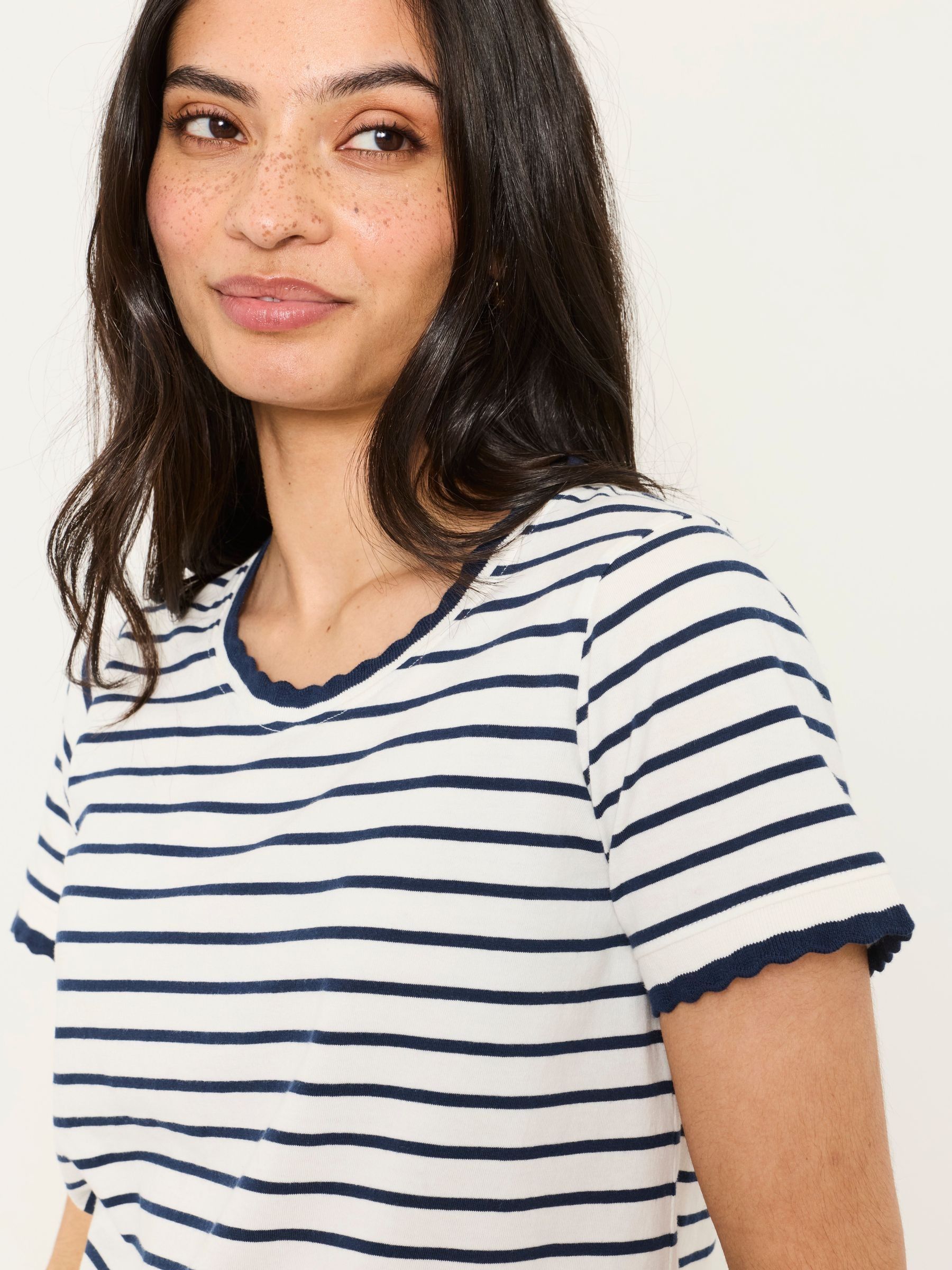 Natalie Ivory Scalloped Edge T-Shirt - Image 3 of 6