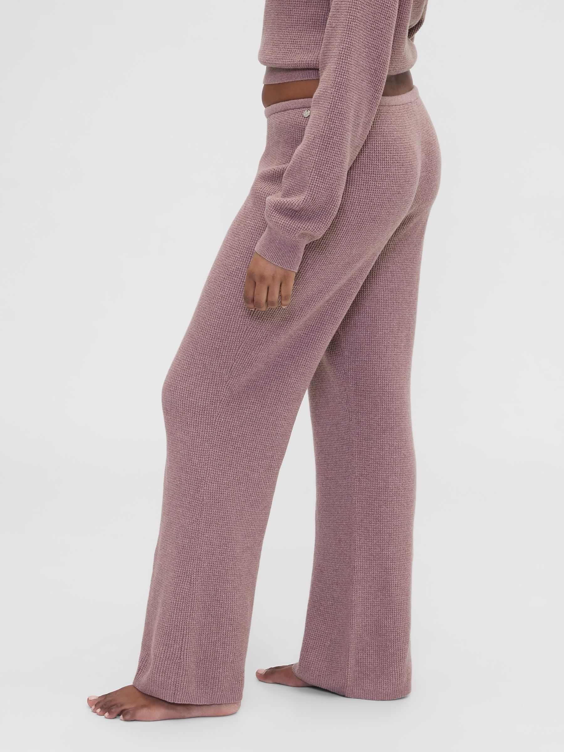 Gap X Summer Fridays Purple CashSoft Waffle Bootcut Joggers - Image 3 of 6