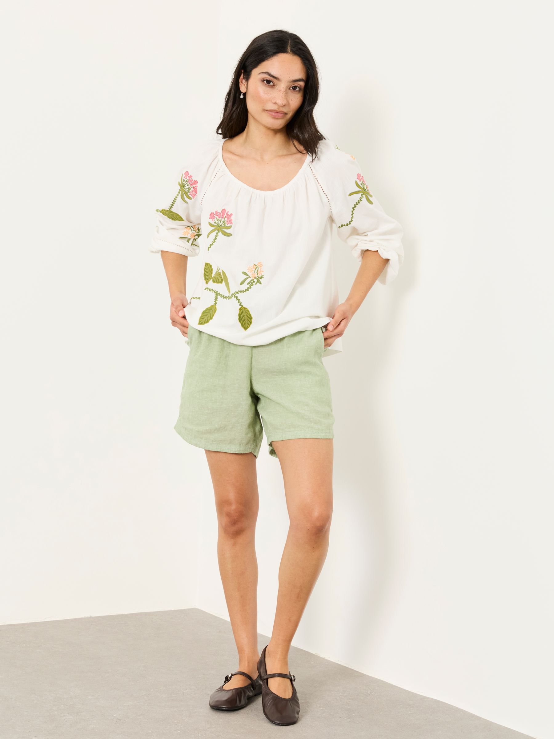 Cassie Green Ric Rack Shorts - Image 5 of 6