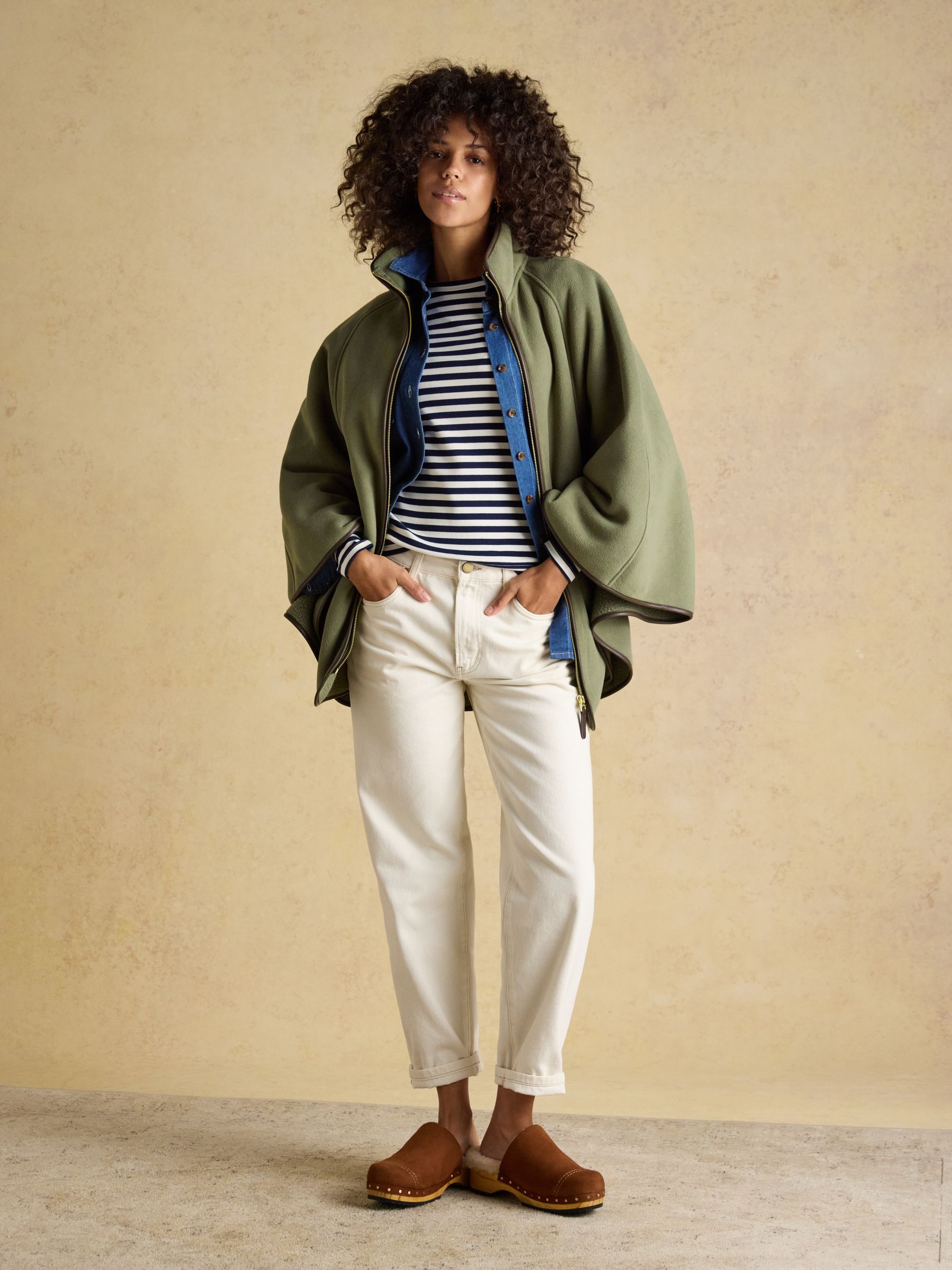 Heritage Light Green Polar Fleece Longline Cape - Image 3 of 10