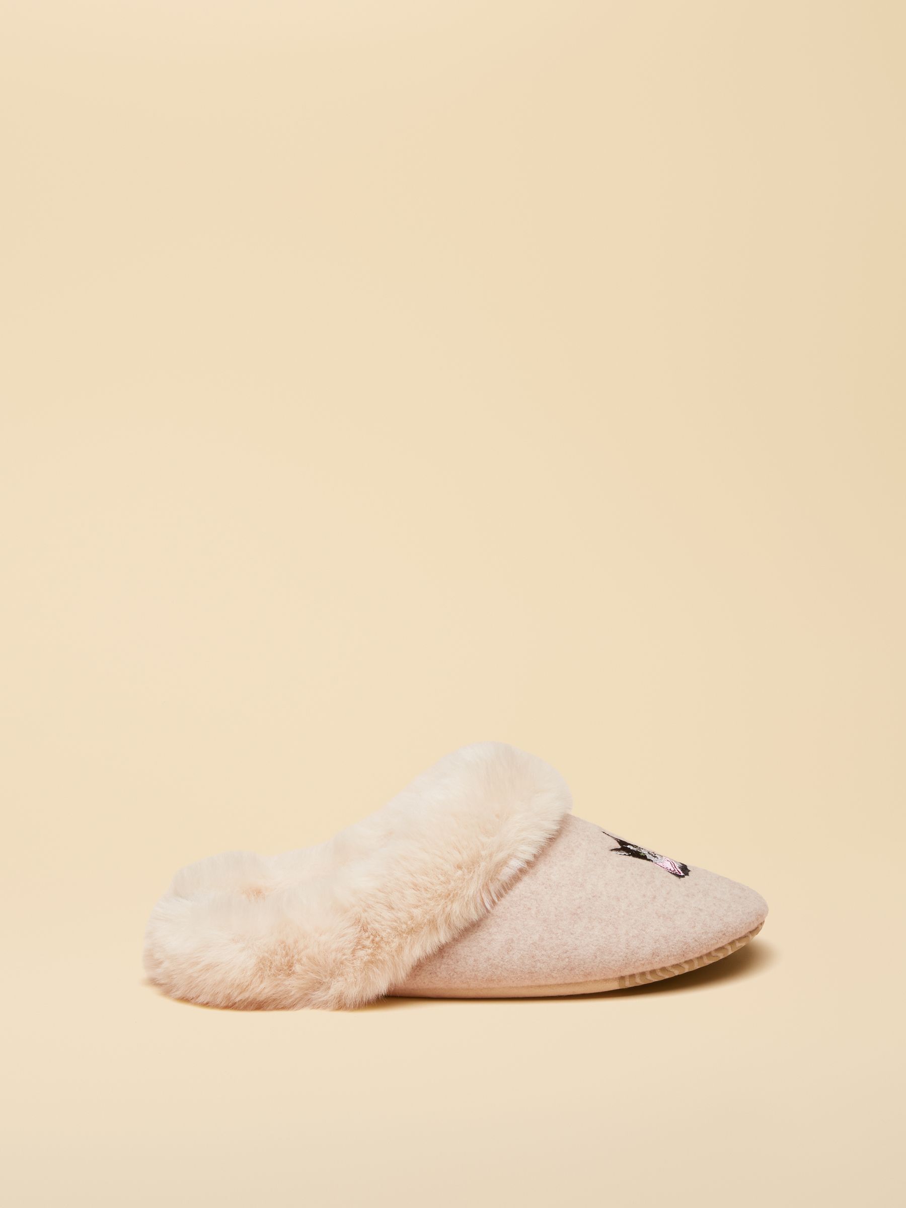 Slippet Luxe Oat Cat Slippers - Image 3 of 6