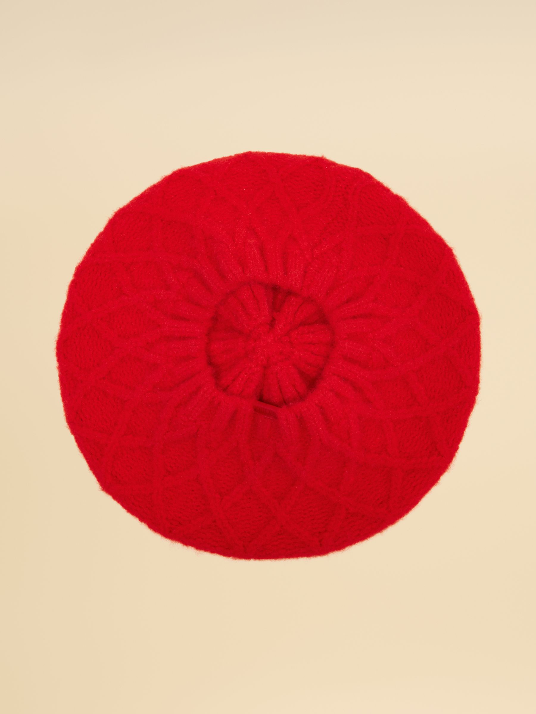 Cable Knit Red Beret - Image 6 of 7