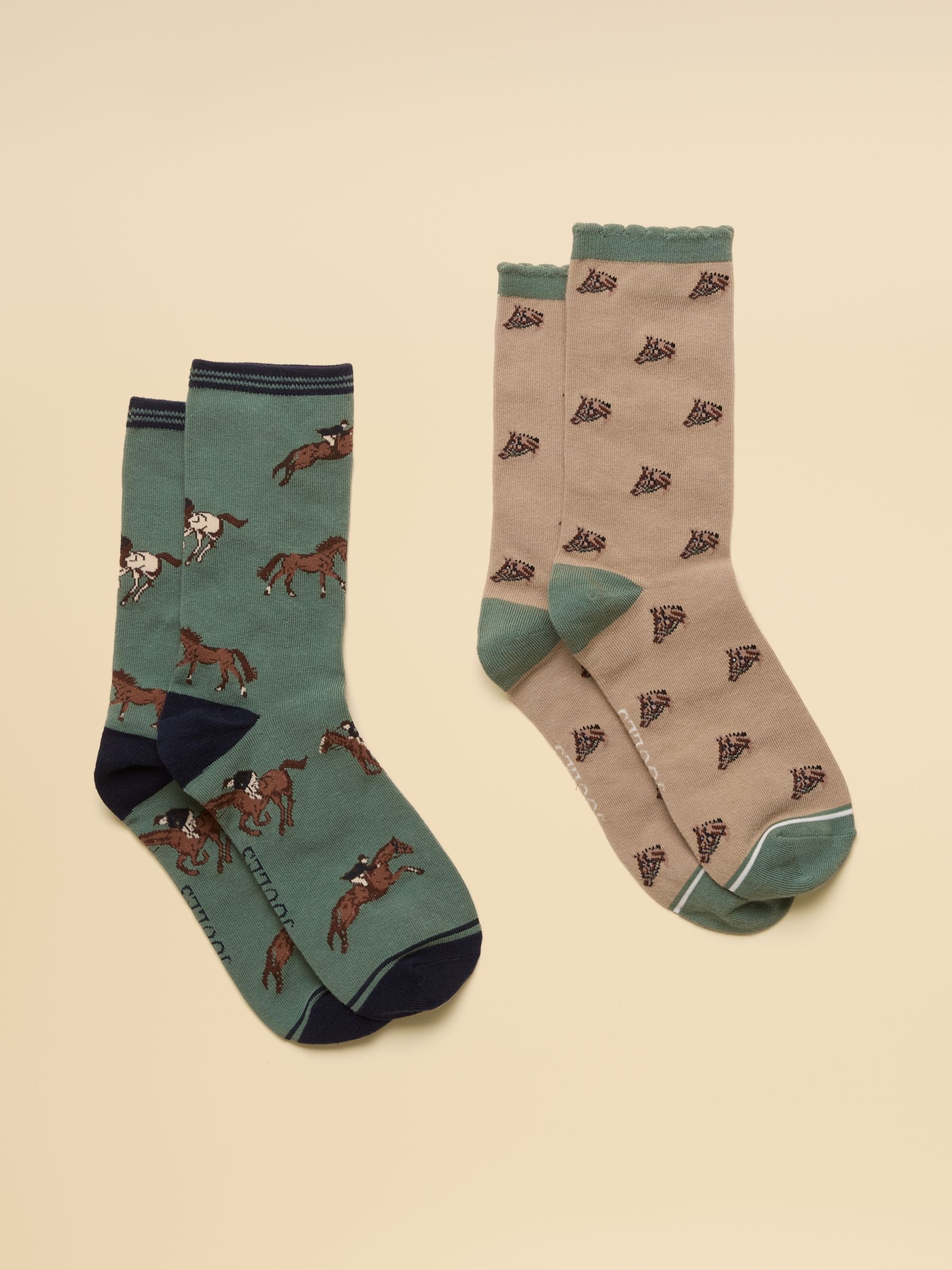 Women's Everyday Green & Neutral Horse Cotton Blend Socks 2 Pack (size 4-8) - Image 1 of 3 Women's Everyday Green & Neutral Horse Cotton Blend Socks 2 Pack (size 4-8) - Image 1 of 3