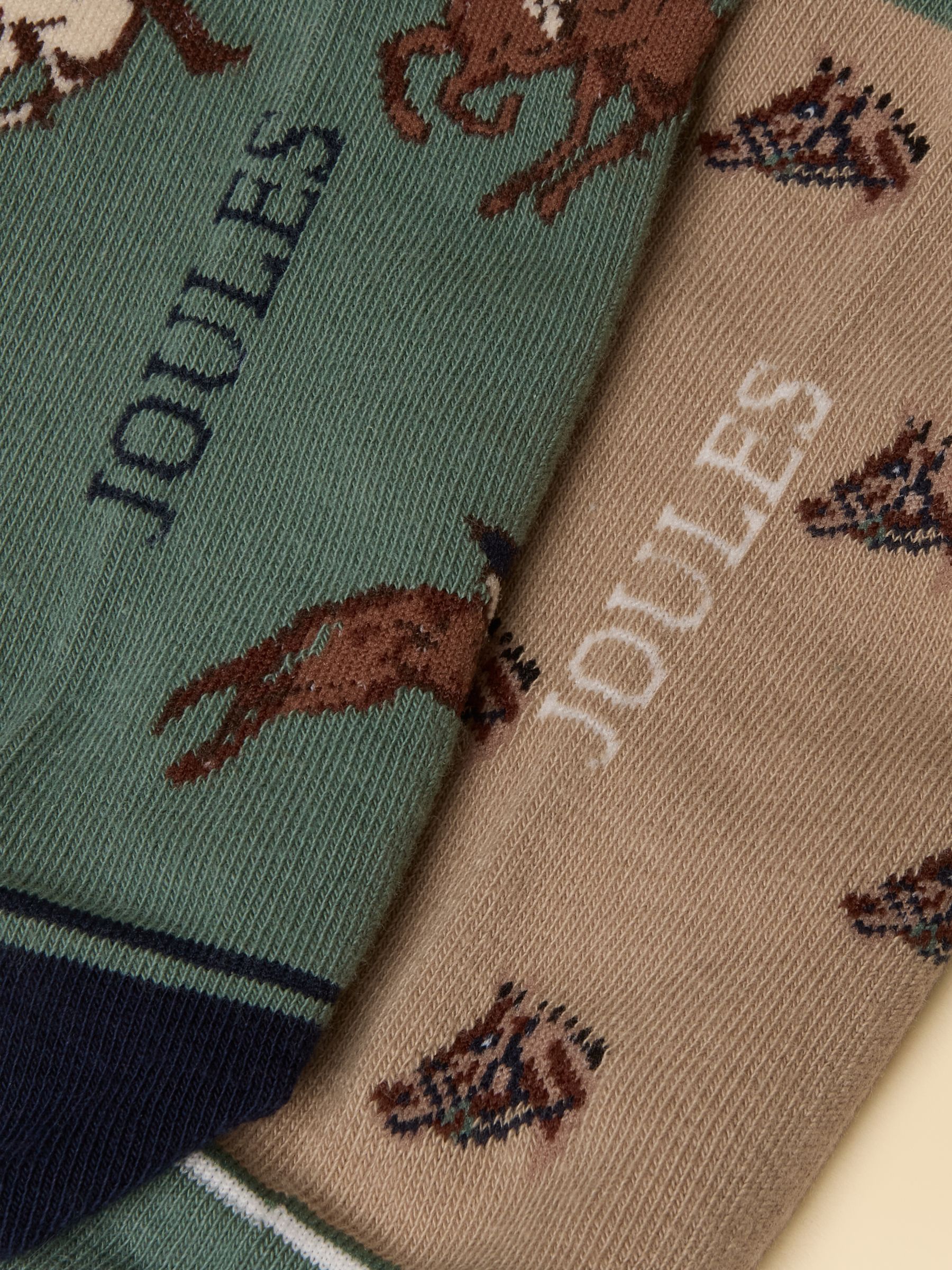 Women's Everyday Green & Neutral Horse Cotton Blend Socks 2 Pack (size 4-8) - Image 3 of 3