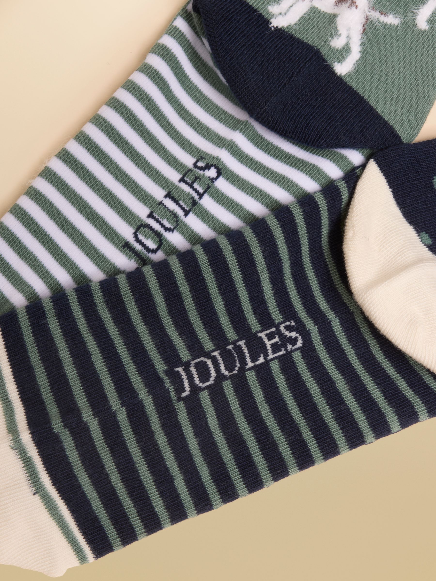 Women's Everyday Green Dog Cotton Blend Socks 2 Pack (size 4-8) - Image 3 of 3