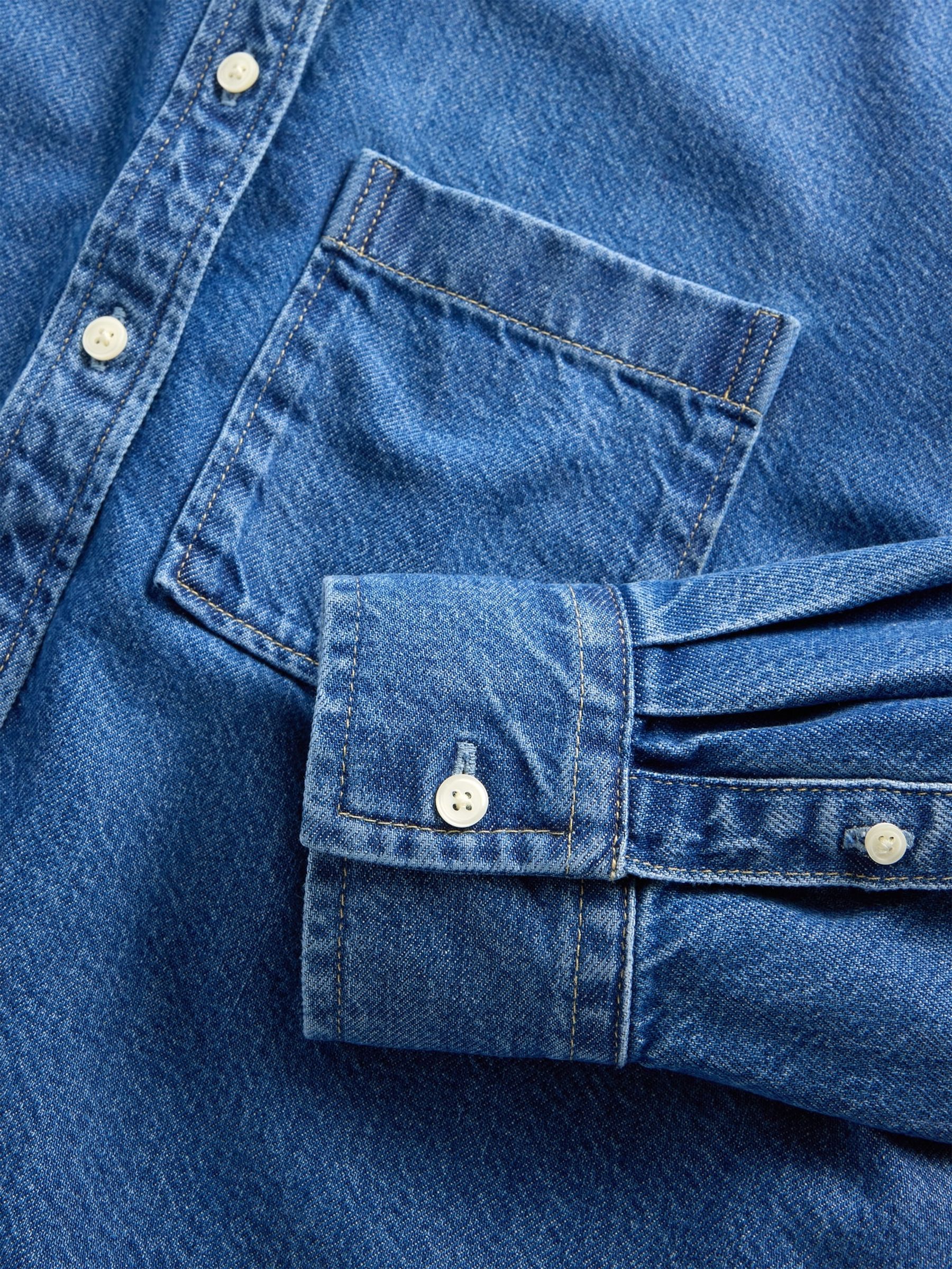 Medium Wash UltraSoft Denim Oversized Straight-Hem Crop Shirt - Image 4 of 4 Medium Wash UltraSoft Denim Oversized Straight-Hem Crop Shirt - Image 4 of 4