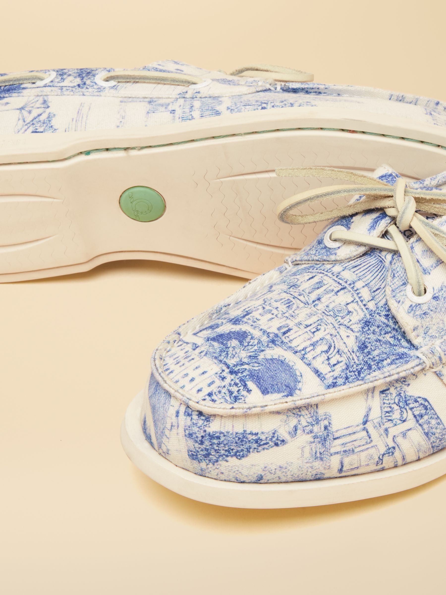 Joules X Chatham White & Blue Toile De Jouy Jetty Deck Shoes - Image 5 of 6