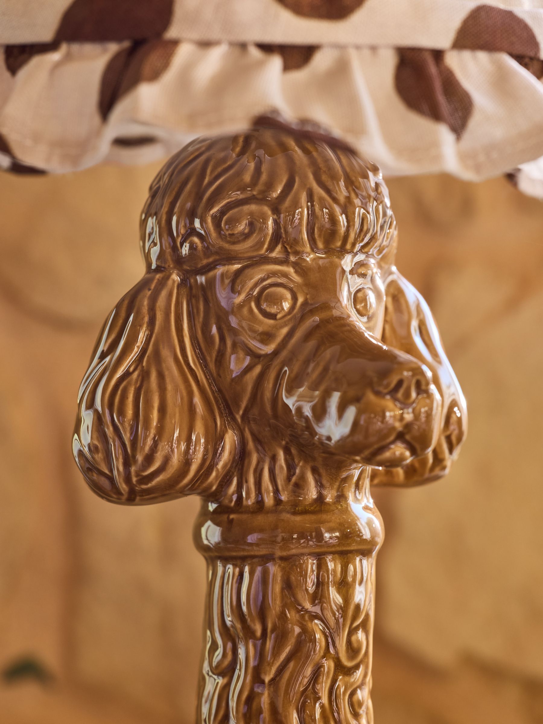 Poodle & Blonde Brown/Pink Ceramic Blondie The Poodle Table Lamp - Image 4 of 6