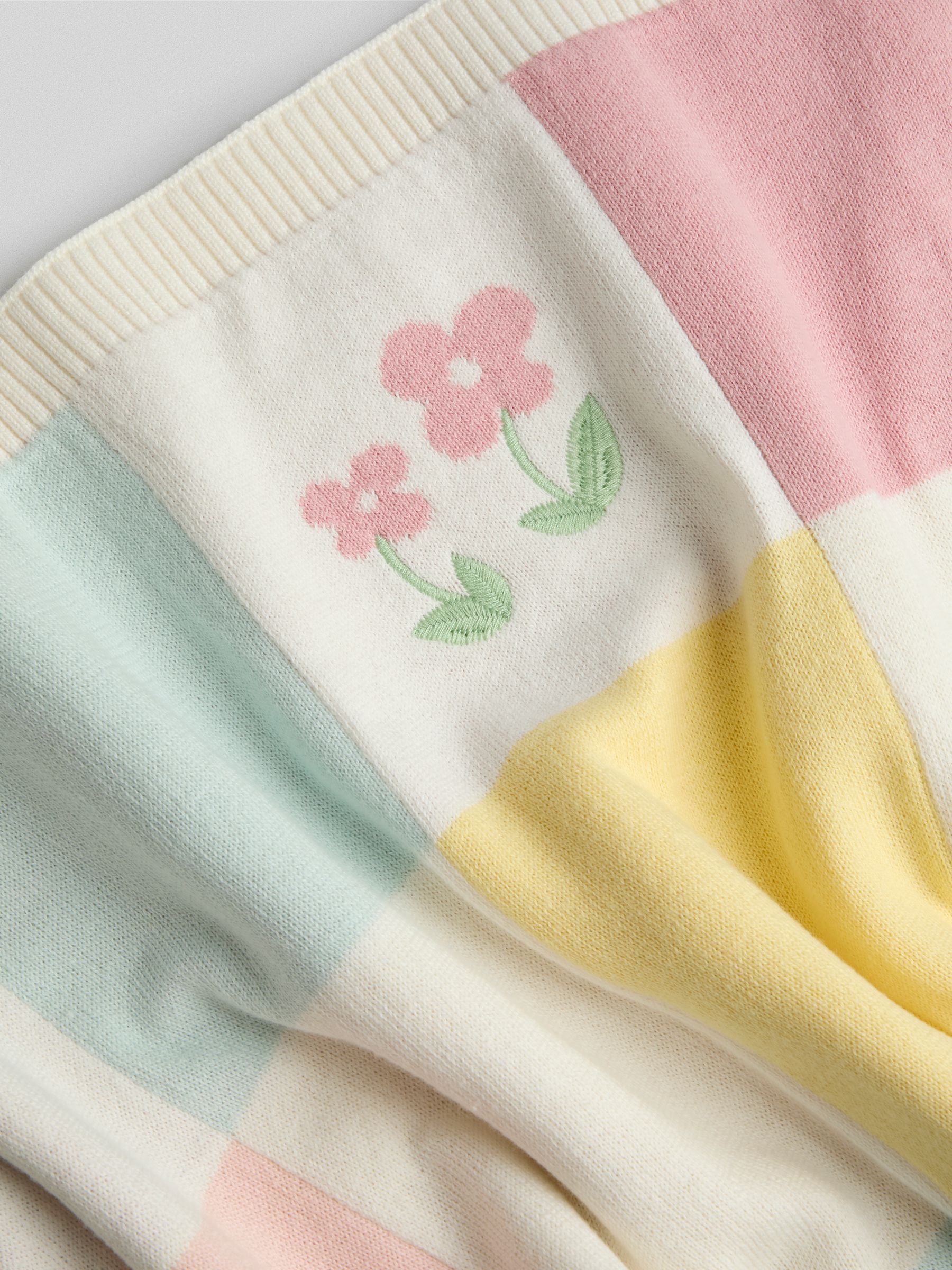 Natural Blanket - Image 4 of 5