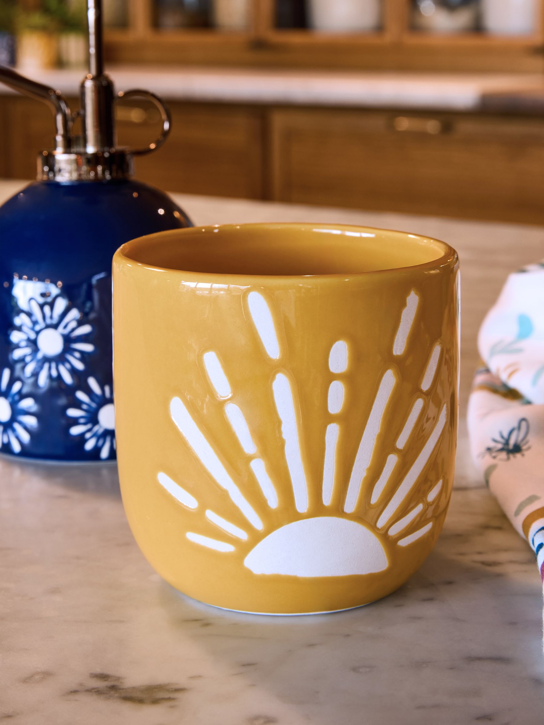 Set of 2 Blue Yellow Planter and Mister Set - Image 3 of 6