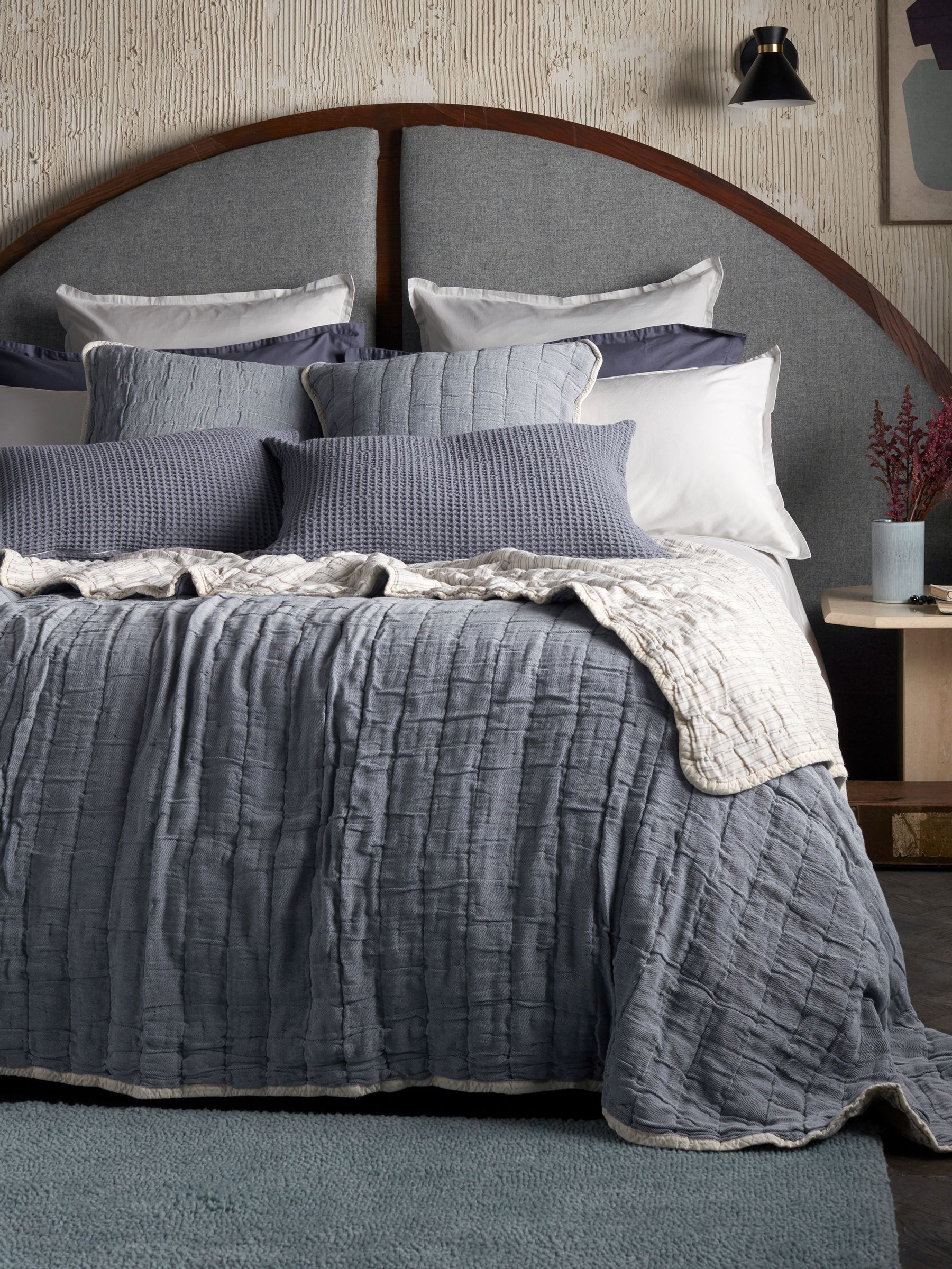Secret Linen Store French Blue Vivienne Quilted Throw - Image 2 of 3