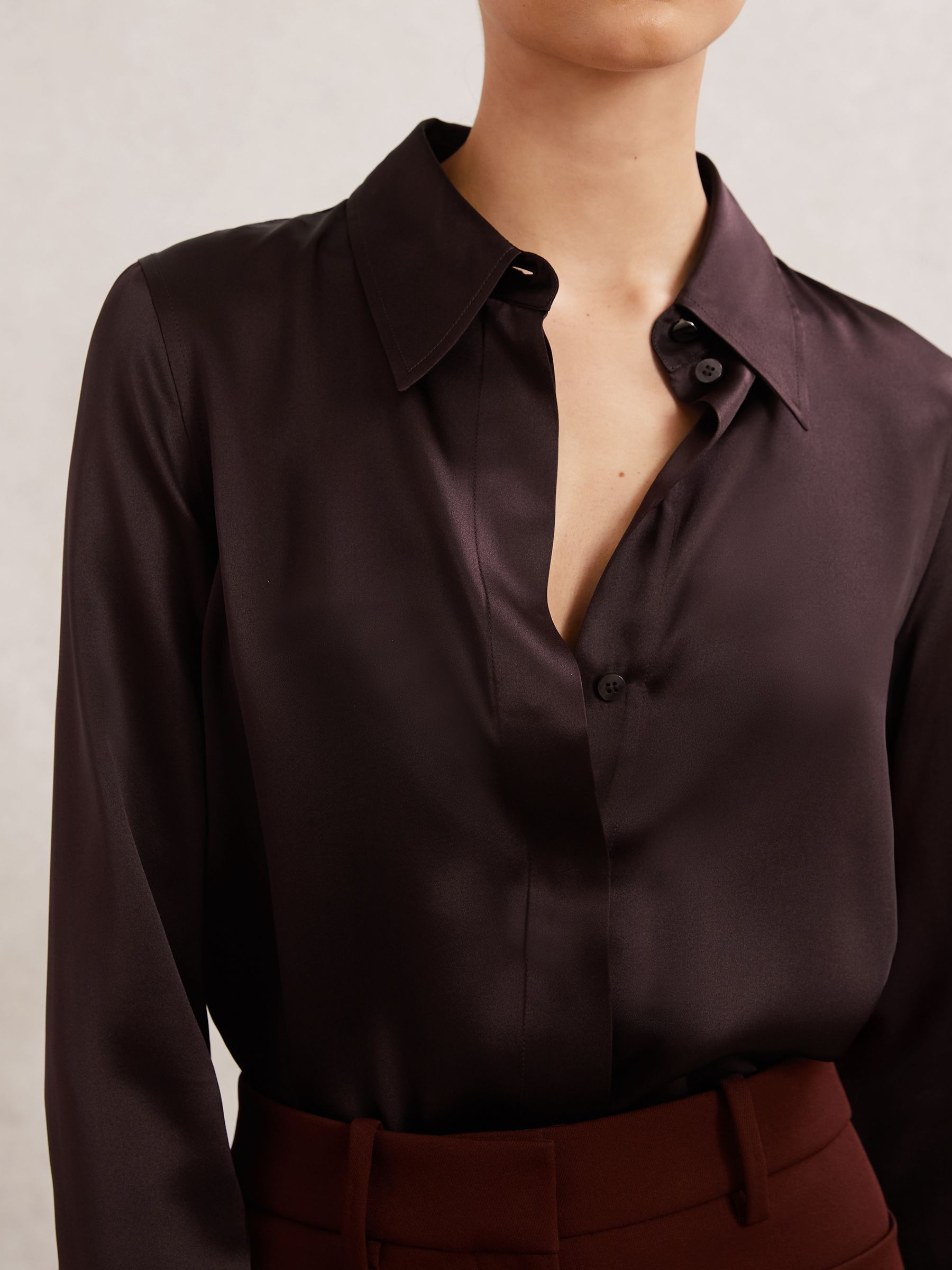 Silk-Satin Concealed-Placket Shirt in Burgundy - Image 4 of 6