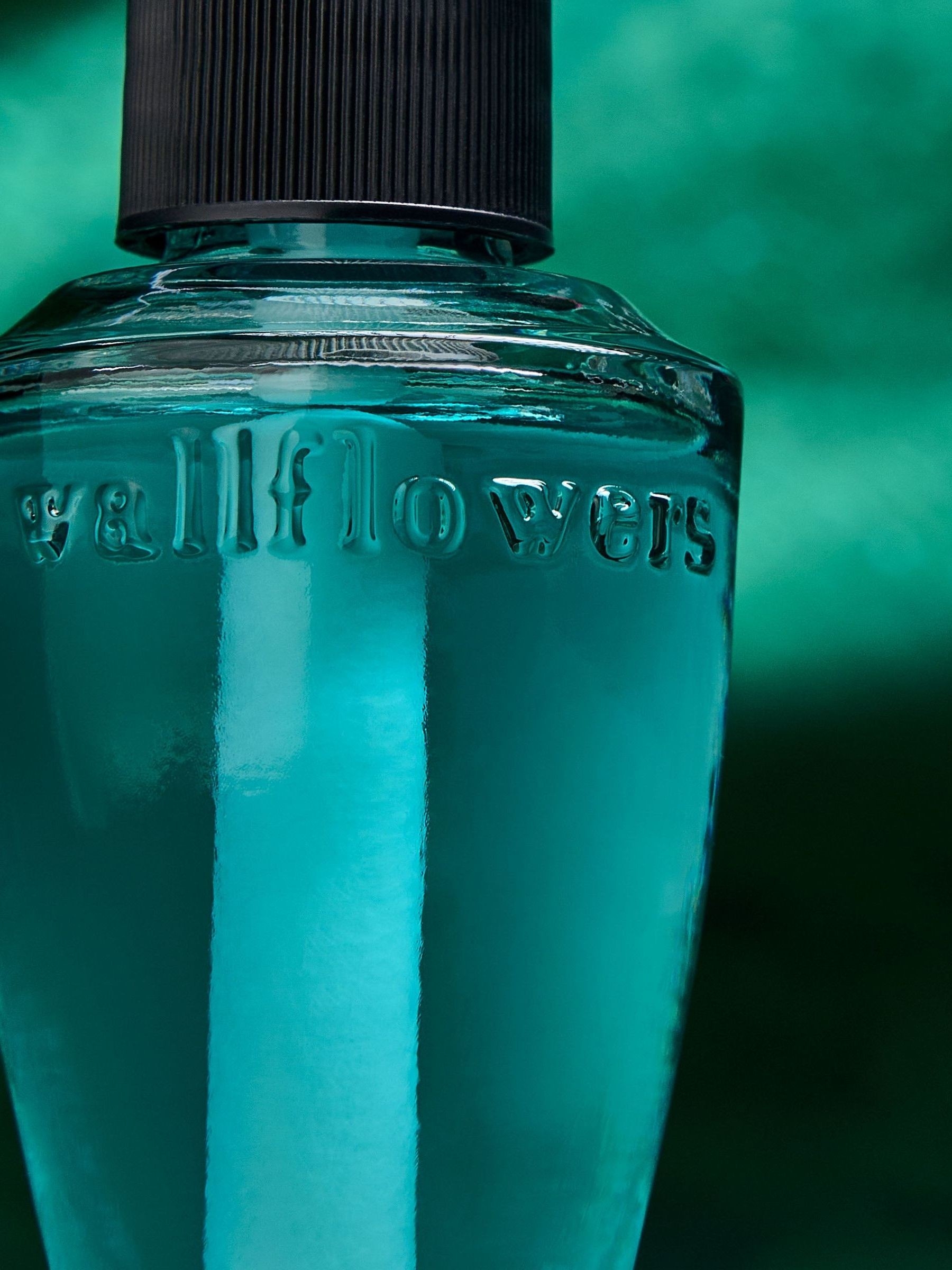 Mulan Wallflowers Fragrance Refill 24ml - Image 2 of 3