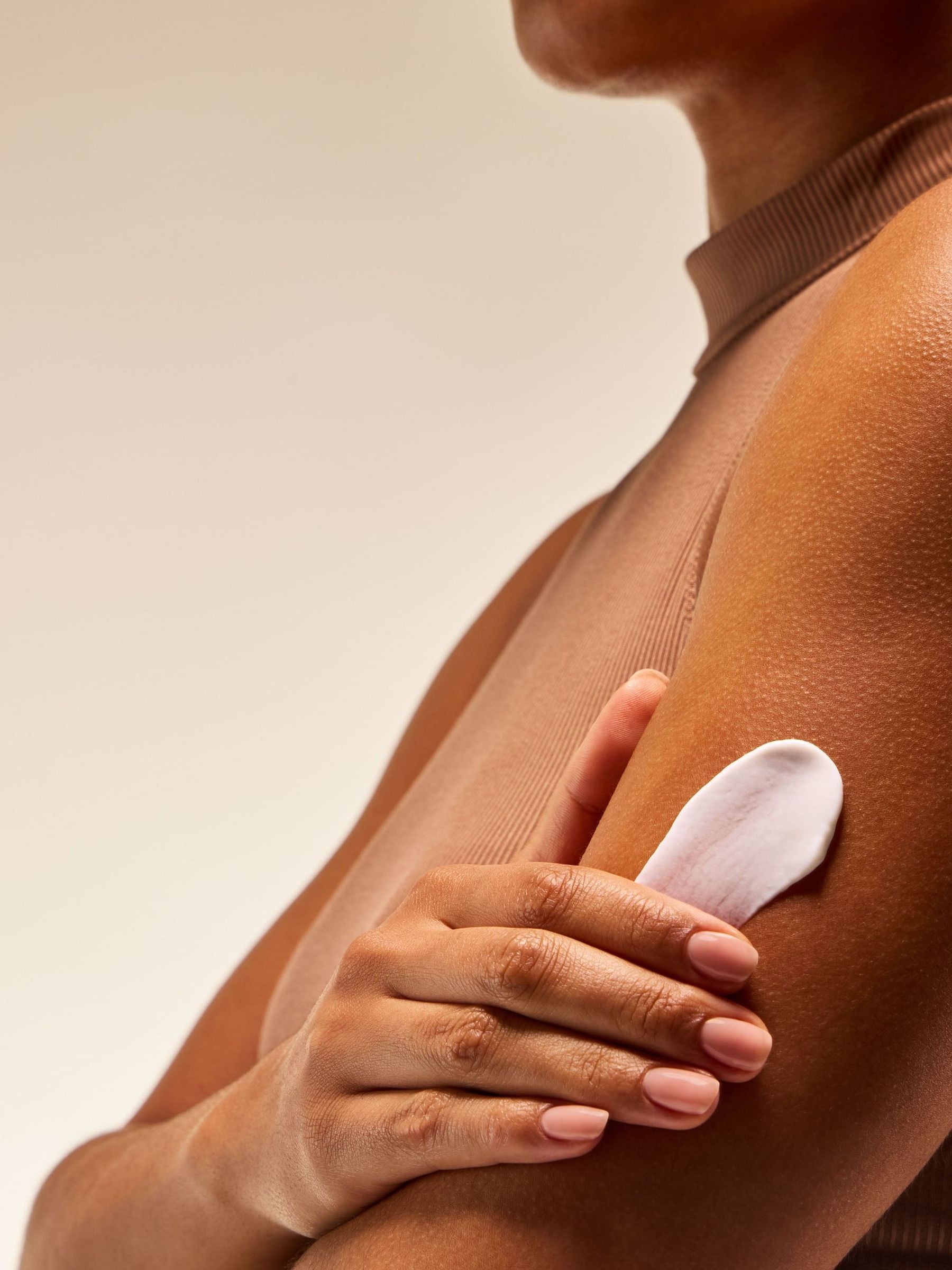 Rose Body Lotion 236ml - Image 3 of 3