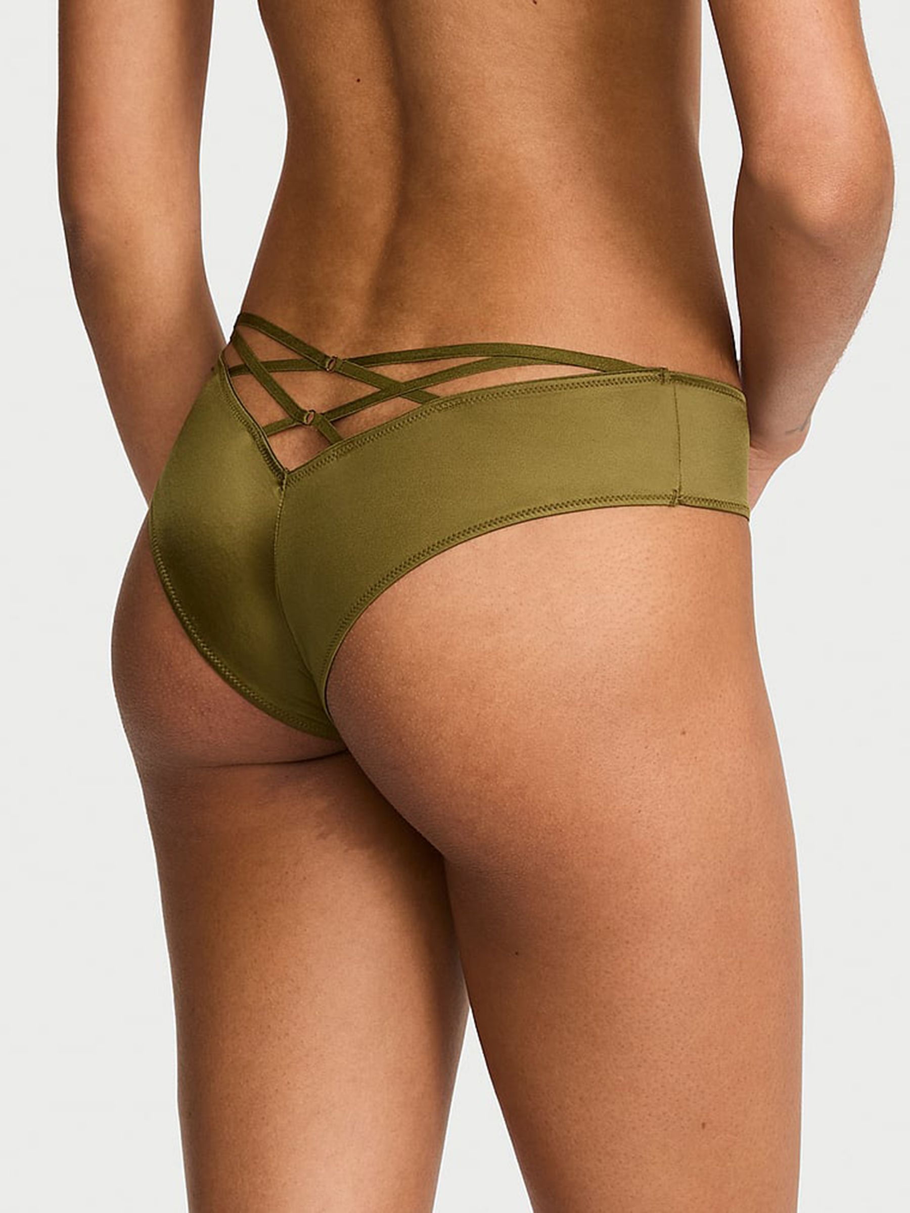 Green Chameleon Cheeky Knickers - Image 2 of 2 Green Chameleon Cheeky Knickers - Image 2 of 2