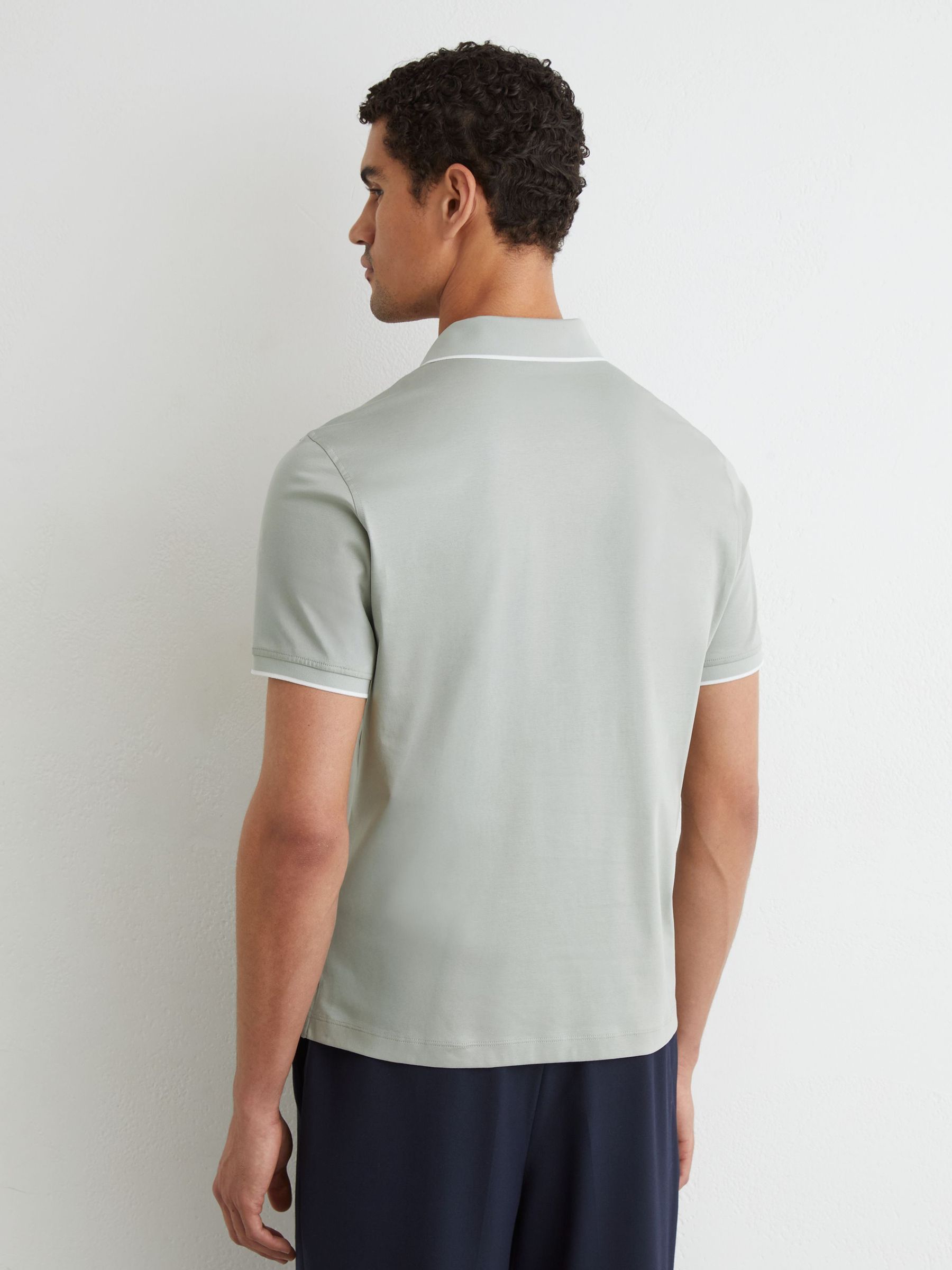 Air-Water Cotton Tipped Polo Shirt in Light Sage Green - Obrázek 4 z 6