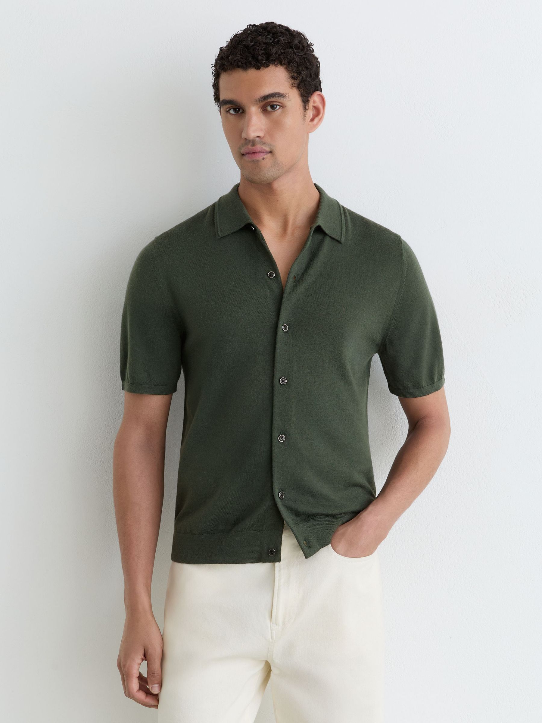 Shirt in Dark Green - Image 1 of 6