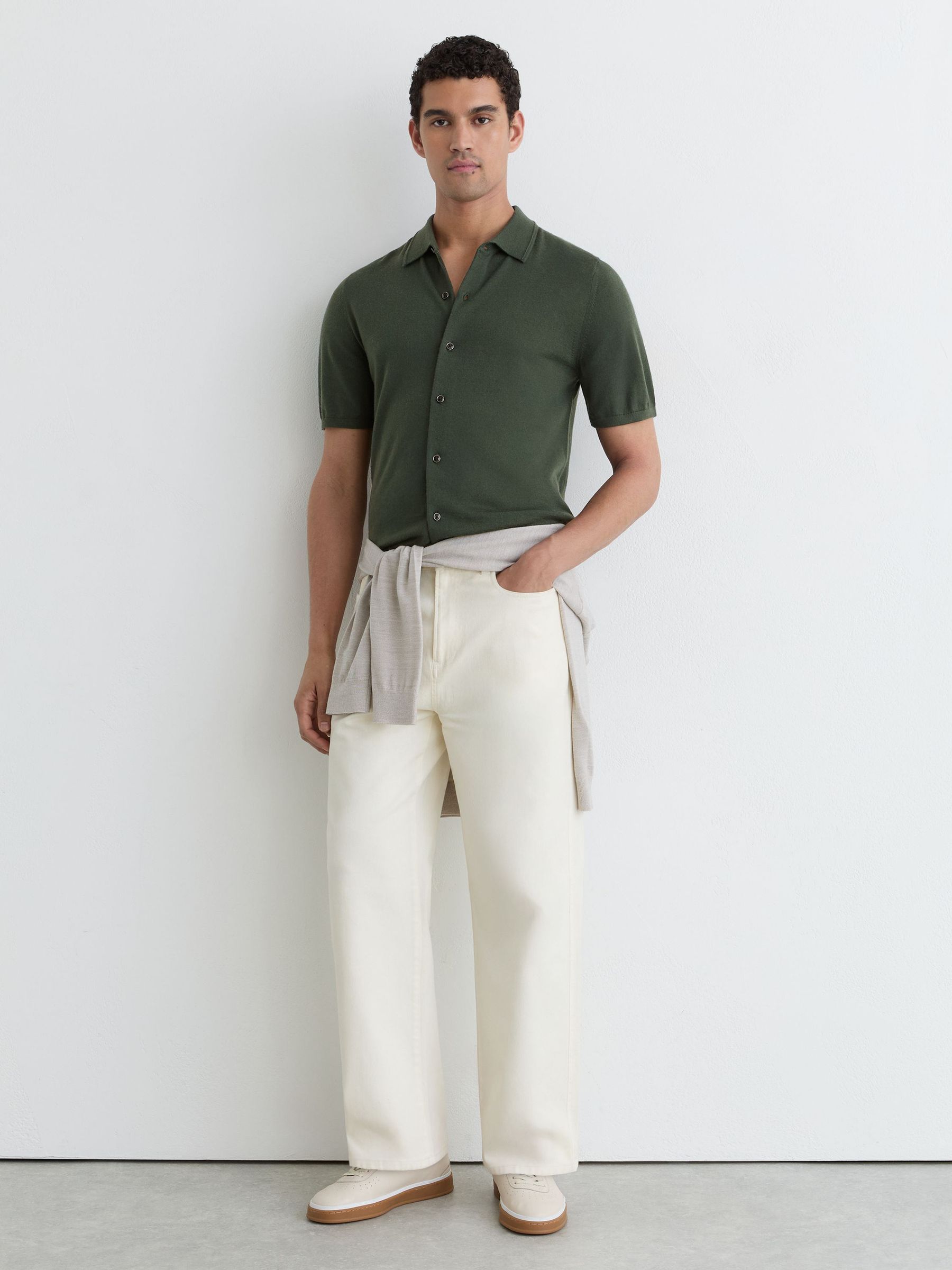 Shirt in Dark Green - Image 4 of 6