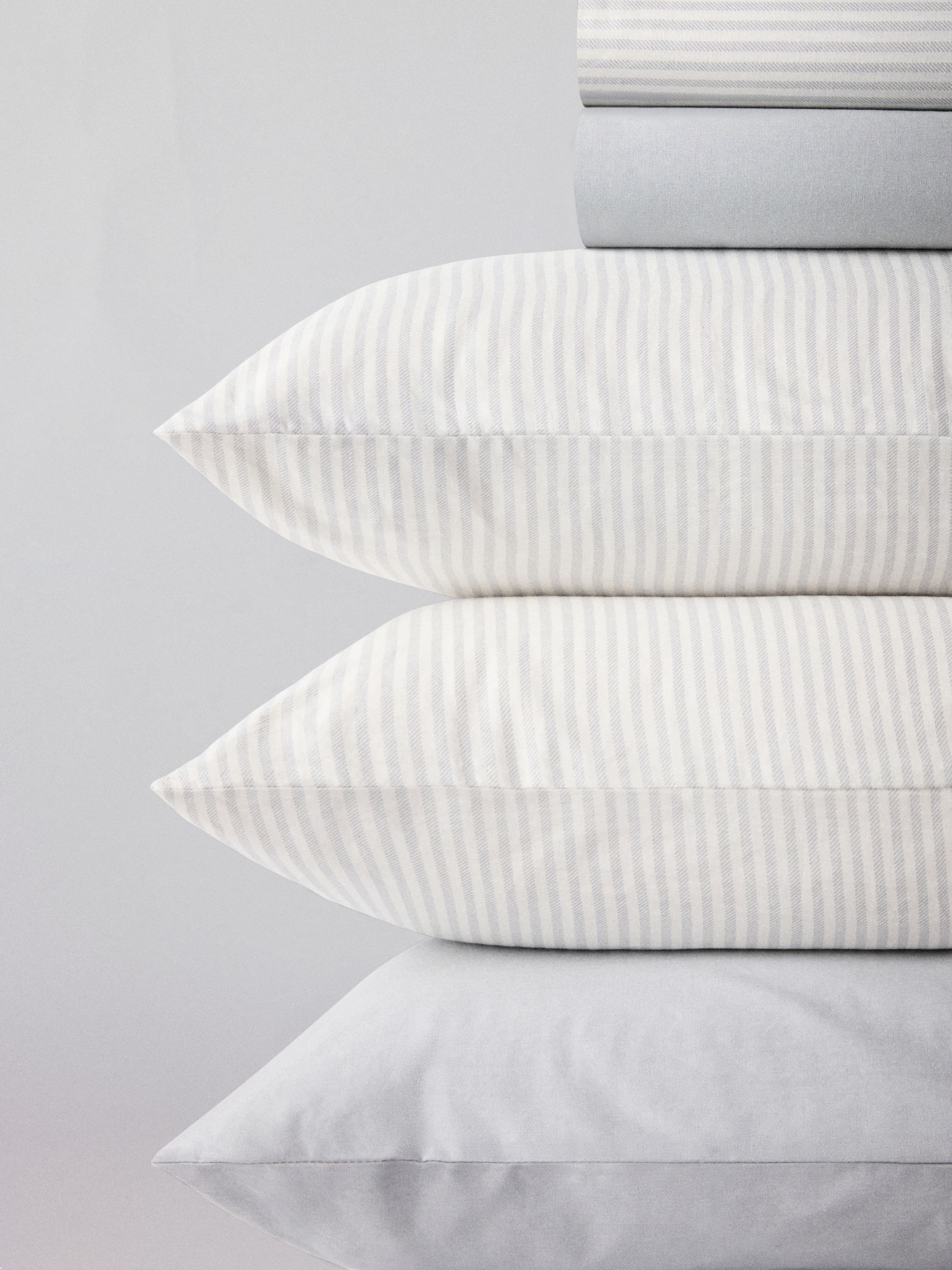 The Set Set of 2 Blue/Stripe Pillowcase and Fitted Sheet - Image 6 of 6