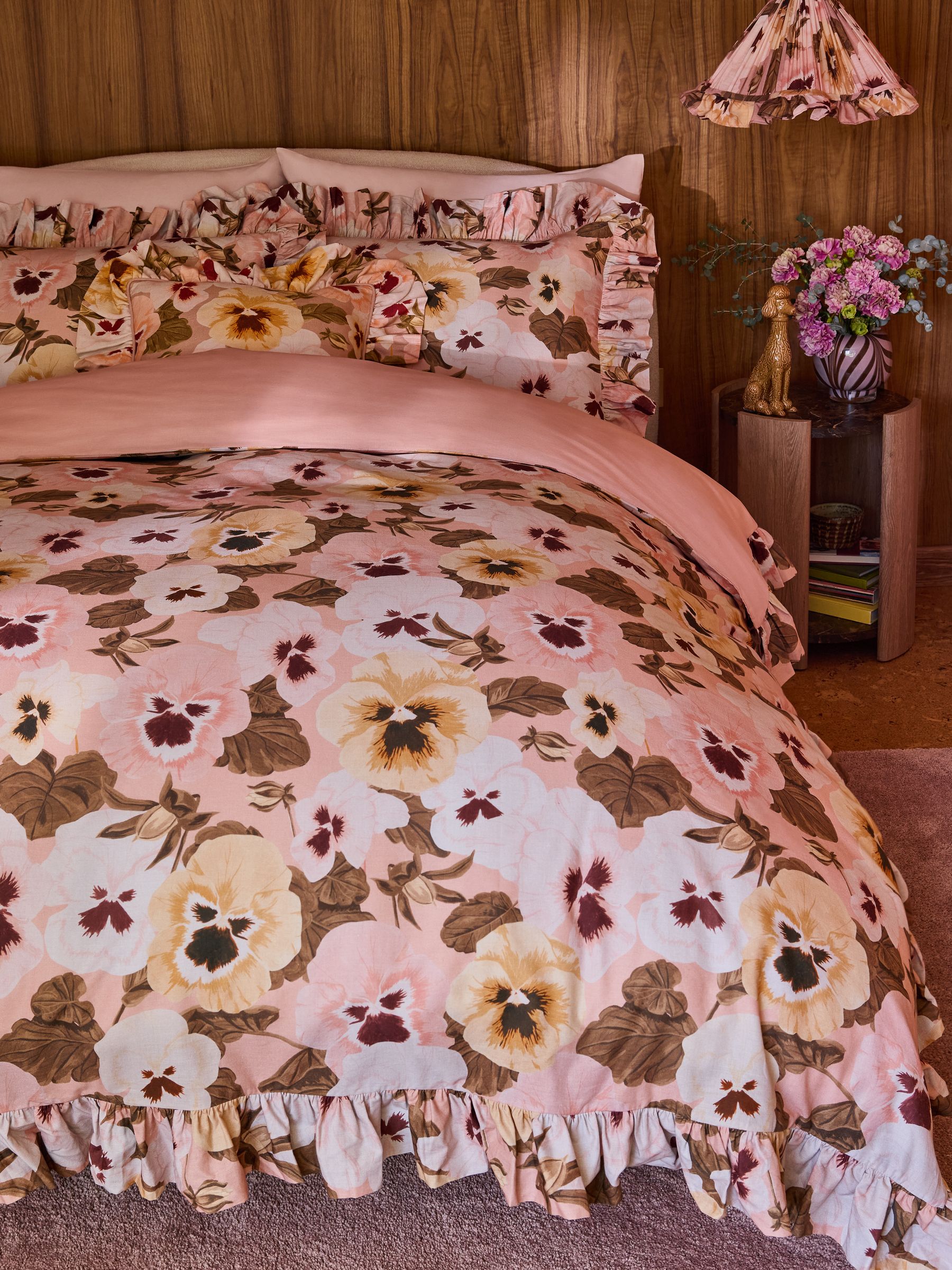 Poodle & Blonde Pink Big Pansy Floral Frill 100% Cotton Bedset - Image 2 of 6 Poodle & Blonde Pink Big Pansy Floral Frill 100% Cotton Bedset - Image 2 of 6