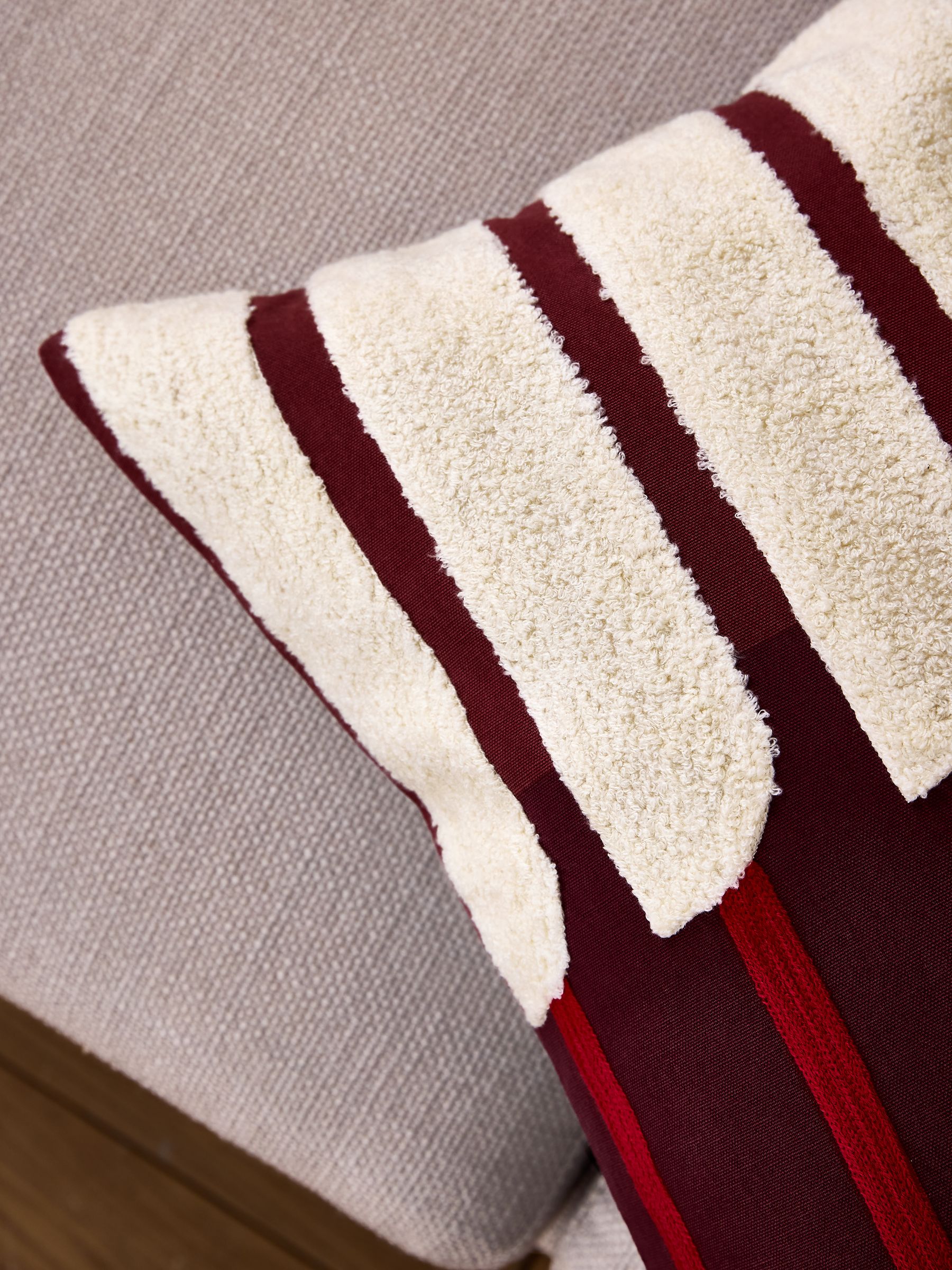 Barbican Balcony Cushion in Burgundy - Image 2 of 4