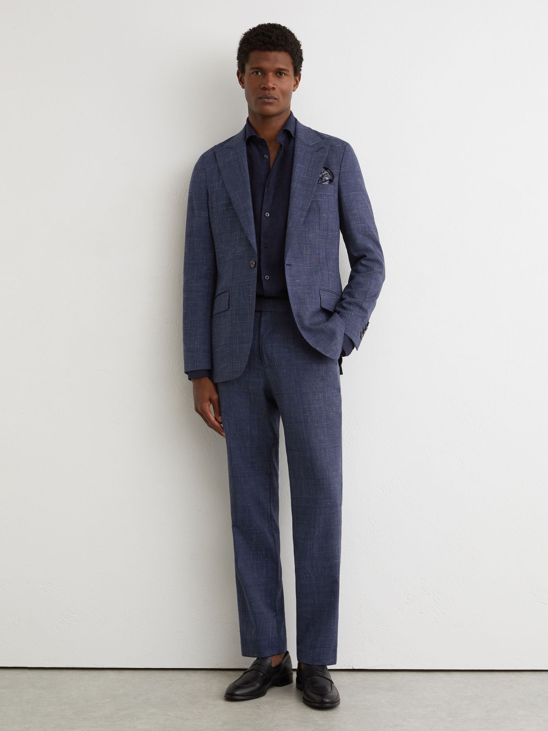 Wool-Blend Check Single-Breasted Suit Blazer Classic-Fit in Navy - Image 3 of 8