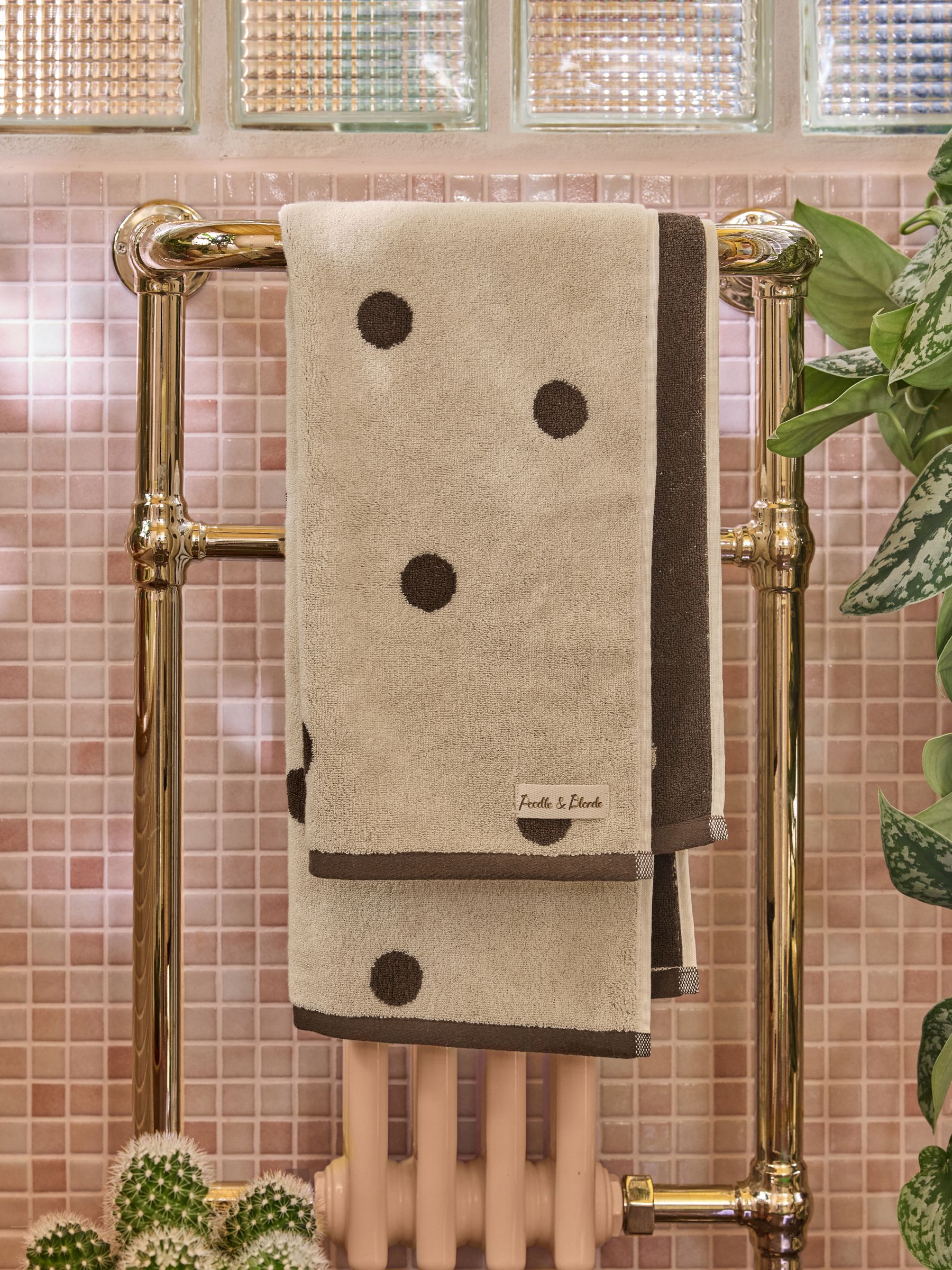 Poodle & Blonde Brown/Cream Polka Dot 100% Cotton Towel - Image 2 of 6