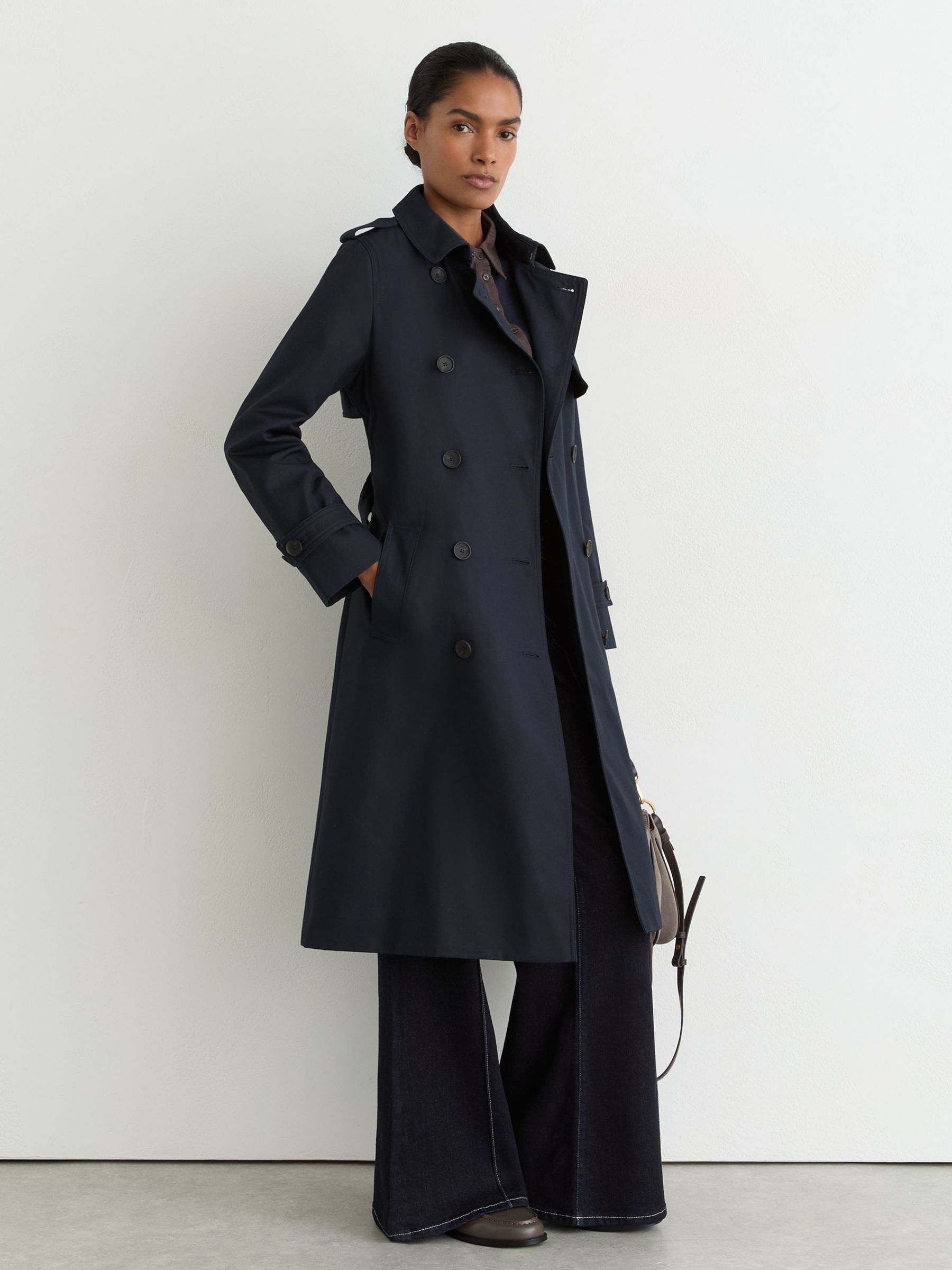Hooded Insert Trench Coat in Navy - Obrázek 8 z 9
