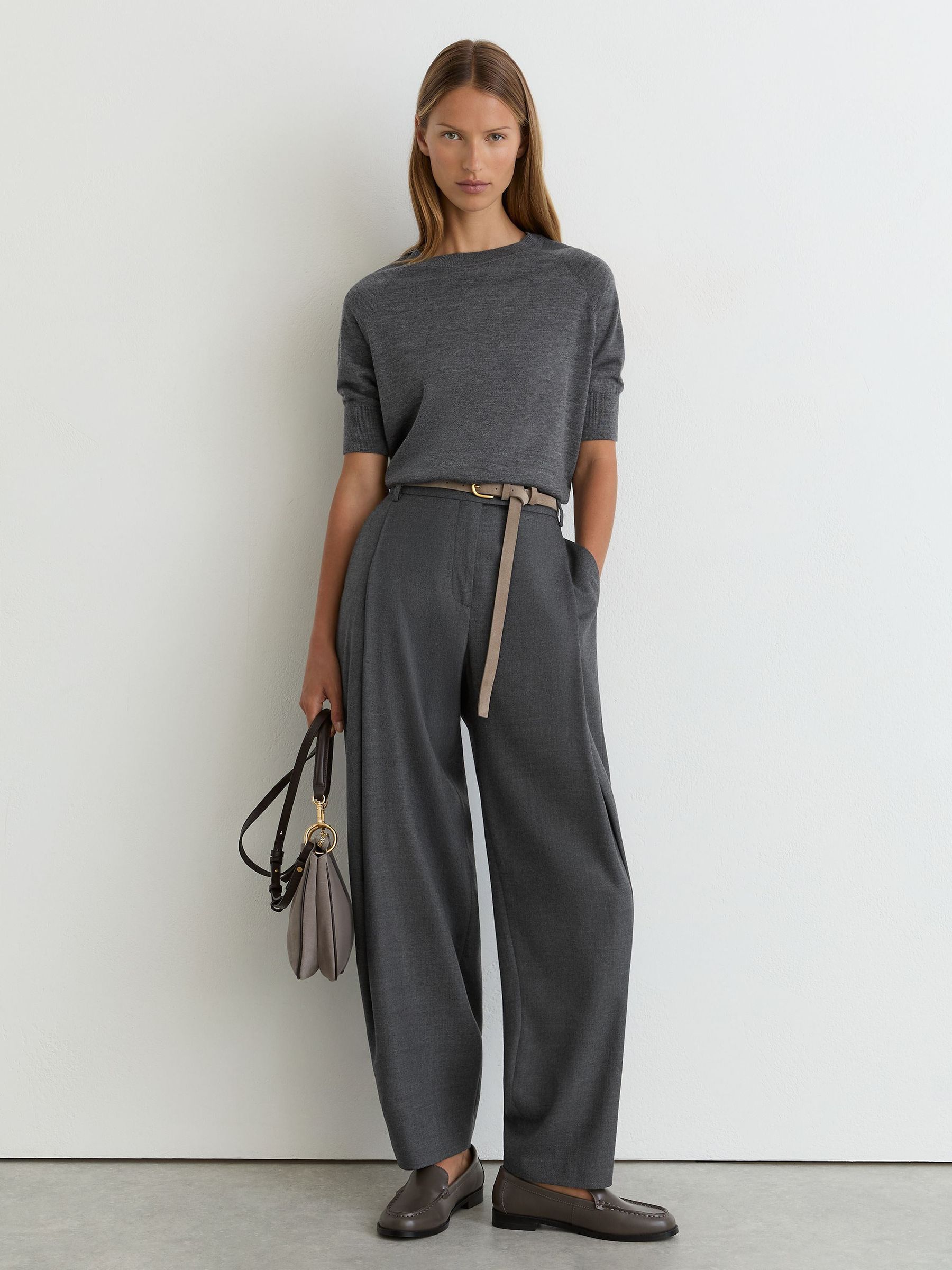 Merino Wool Mock-Neck T-Shirt in Charcoal Grey - Image 4 of 6