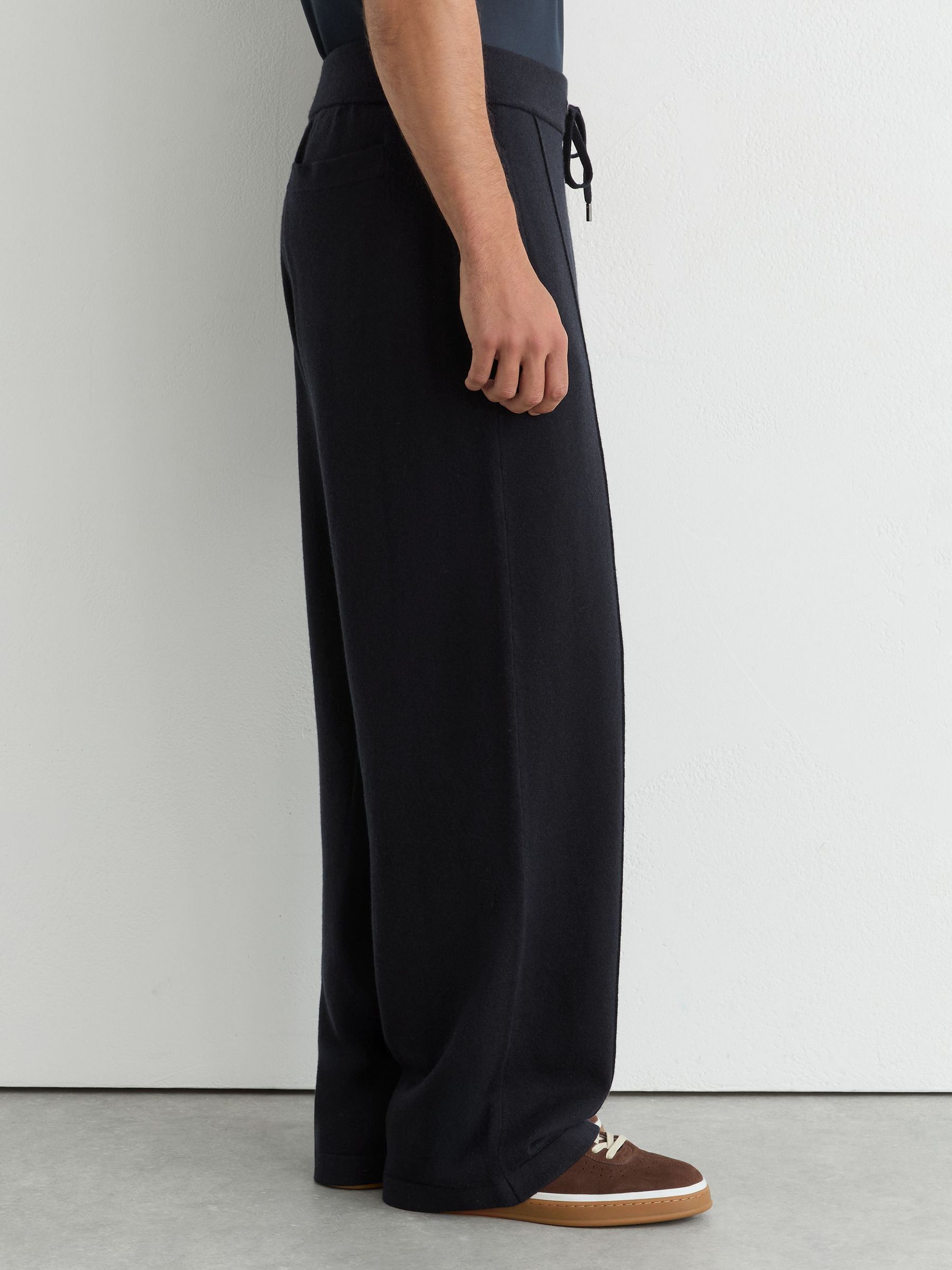 Merino Wool-Blend Relaxed-Fit Joggers in Navy - Image 6 of 8