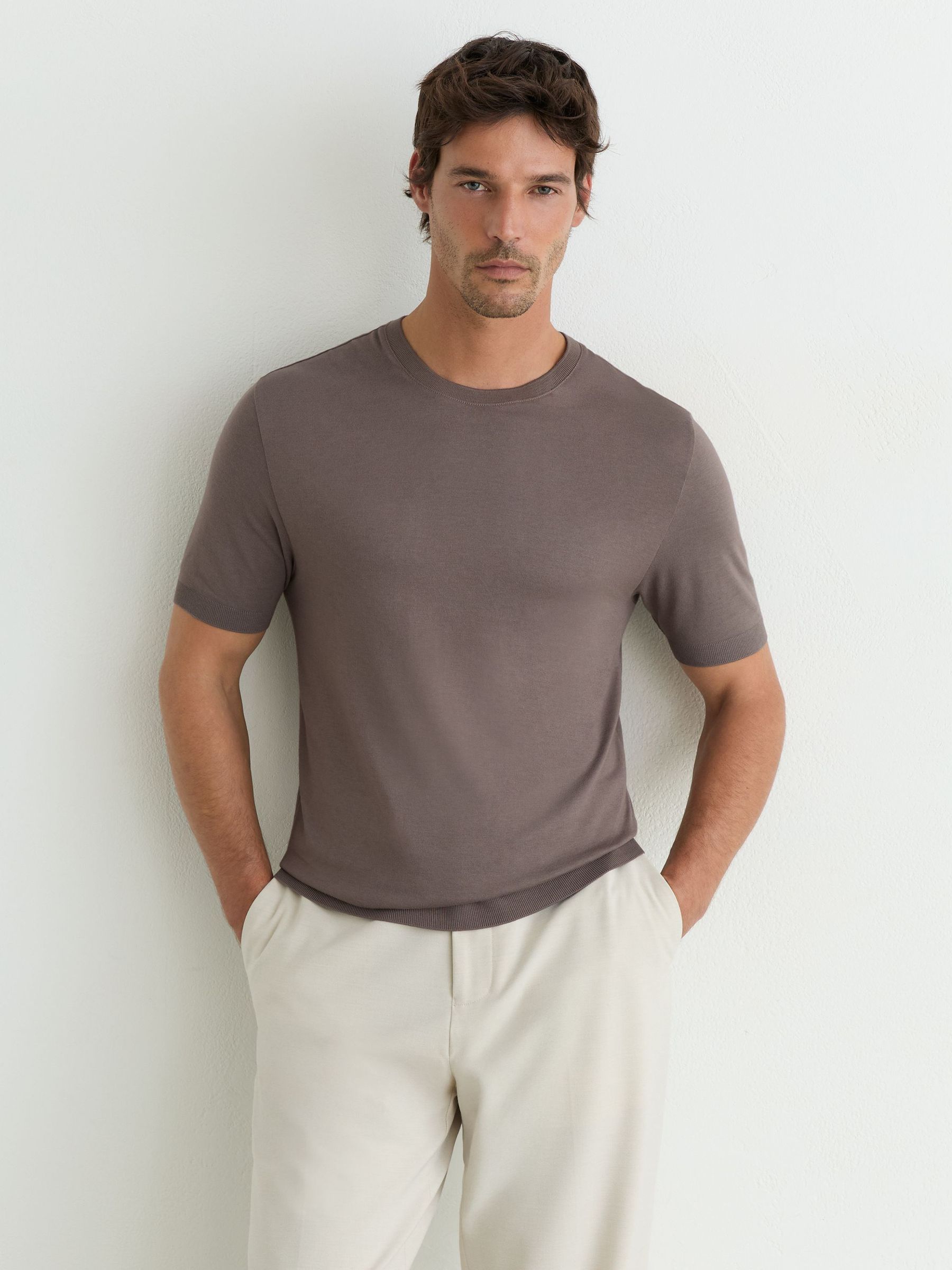 Cotton-Modal Rundhals Modern-Fit T-Shirt in Mausbraun - Bild 4 von 6